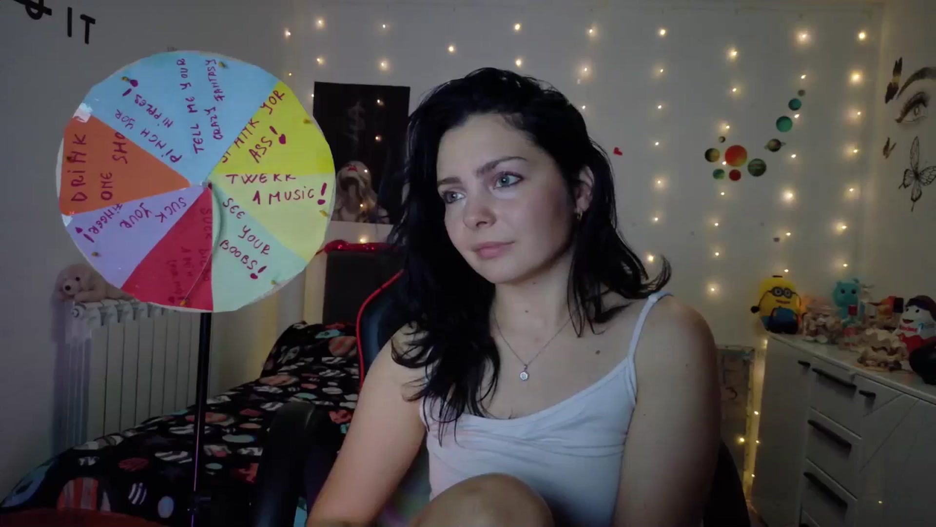 Gallery image thumbnail from YreneA's myfreecams stream on, 10/13/2025, 18:54 image 11 of 20