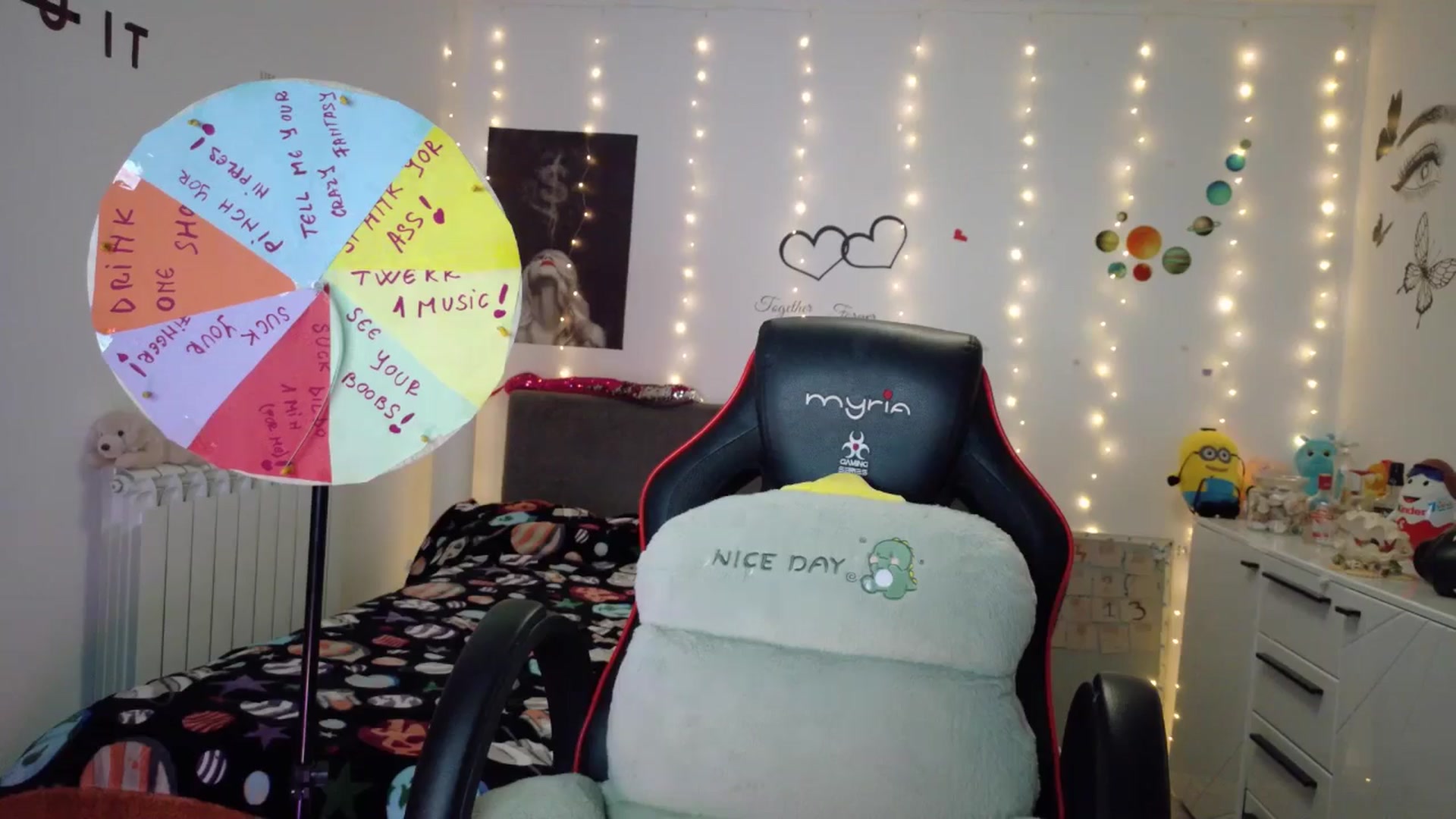 Gallery image thumbnail from YreneA's myfreecams stream on, 10/13/2025, 18:54 image 17 of 20