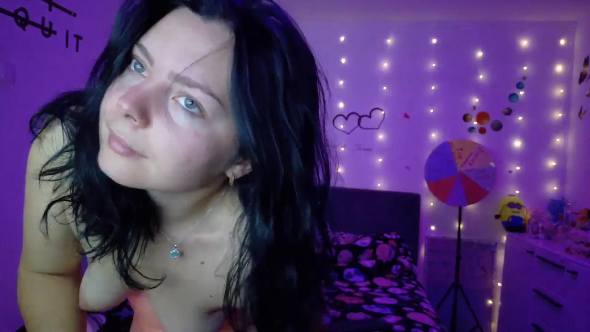 Gallery image thumbnail from YreneA's myfreecams stream on, 10/15/2025, 18:11 image 6 of 20