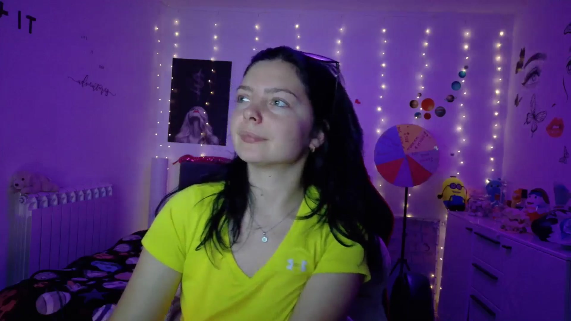 Gallery image thumbnail from YreneA's myfreecams stream on, 10/16/2025, 07:30 image 16 of 20