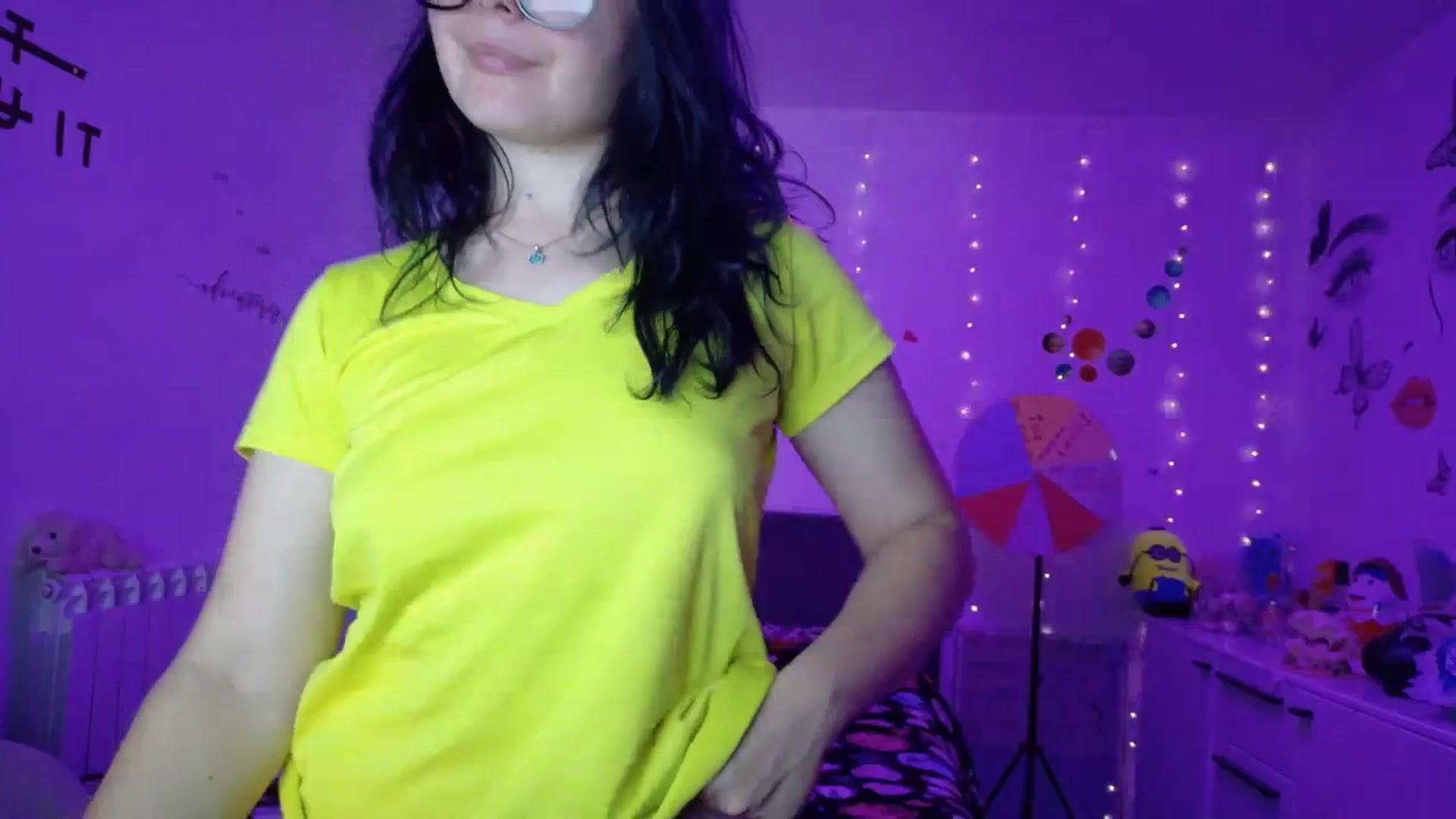 Gallery image thumbnail from YreneA's myfreecams stream on, 10/16/2025, 07:30 image 9 of 20
