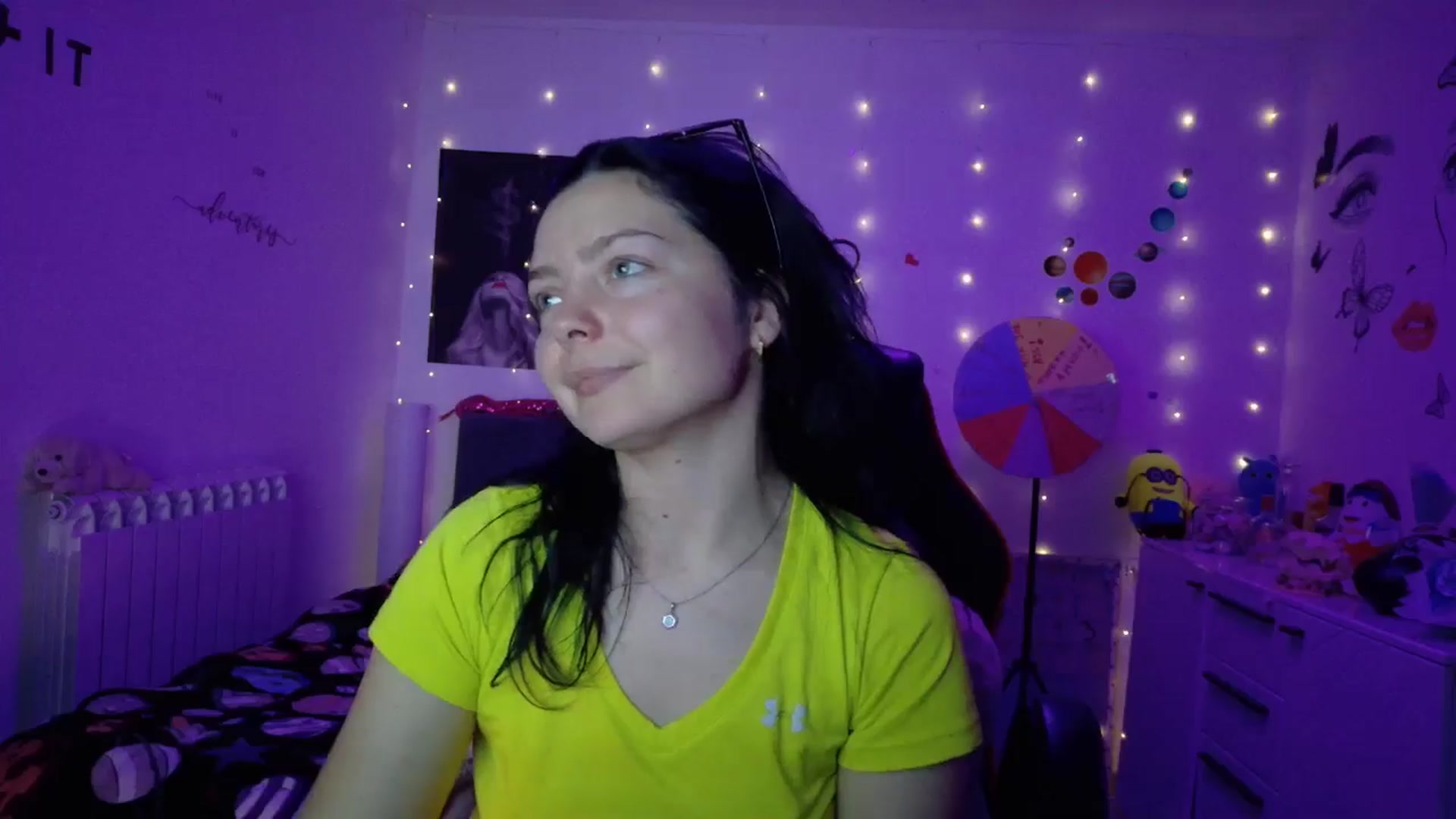 Gallery image thumbnail from YreneA's myfreecams stream on, 10/16/2025, 07:30 image 15 of 20