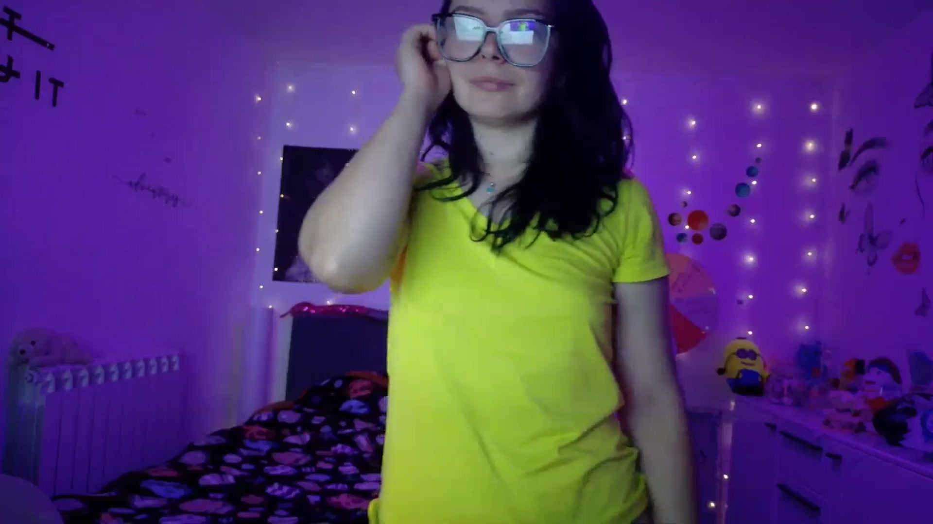 Gallery image thumbnail from YreneA's myfreecams stream on, 10/16/2025, 07:30 image 8 of 20