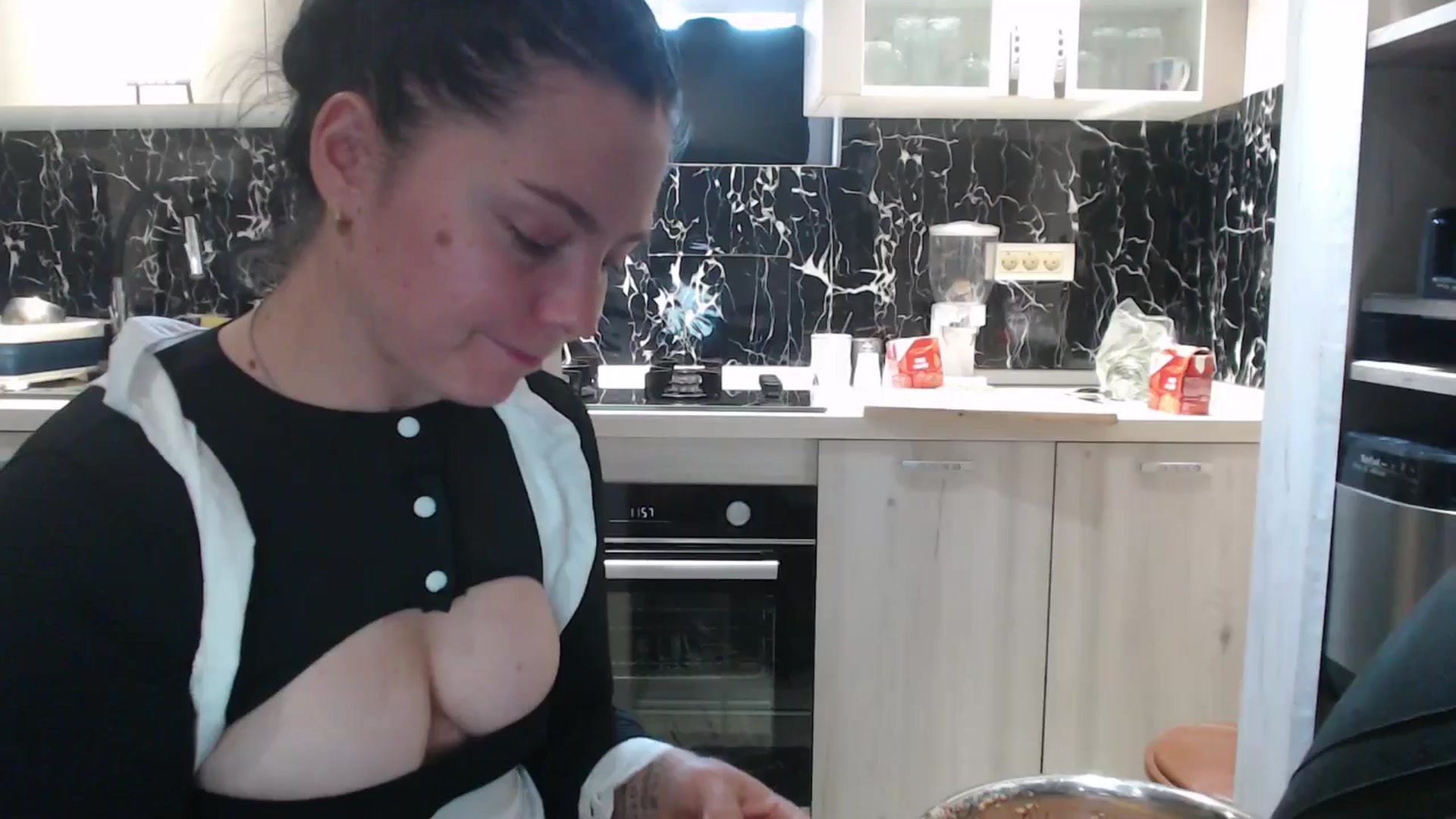 Gallery image thumbnail from YreneA's myfreecams stream on, 10/16/2025, 12:20 image 14 of 20