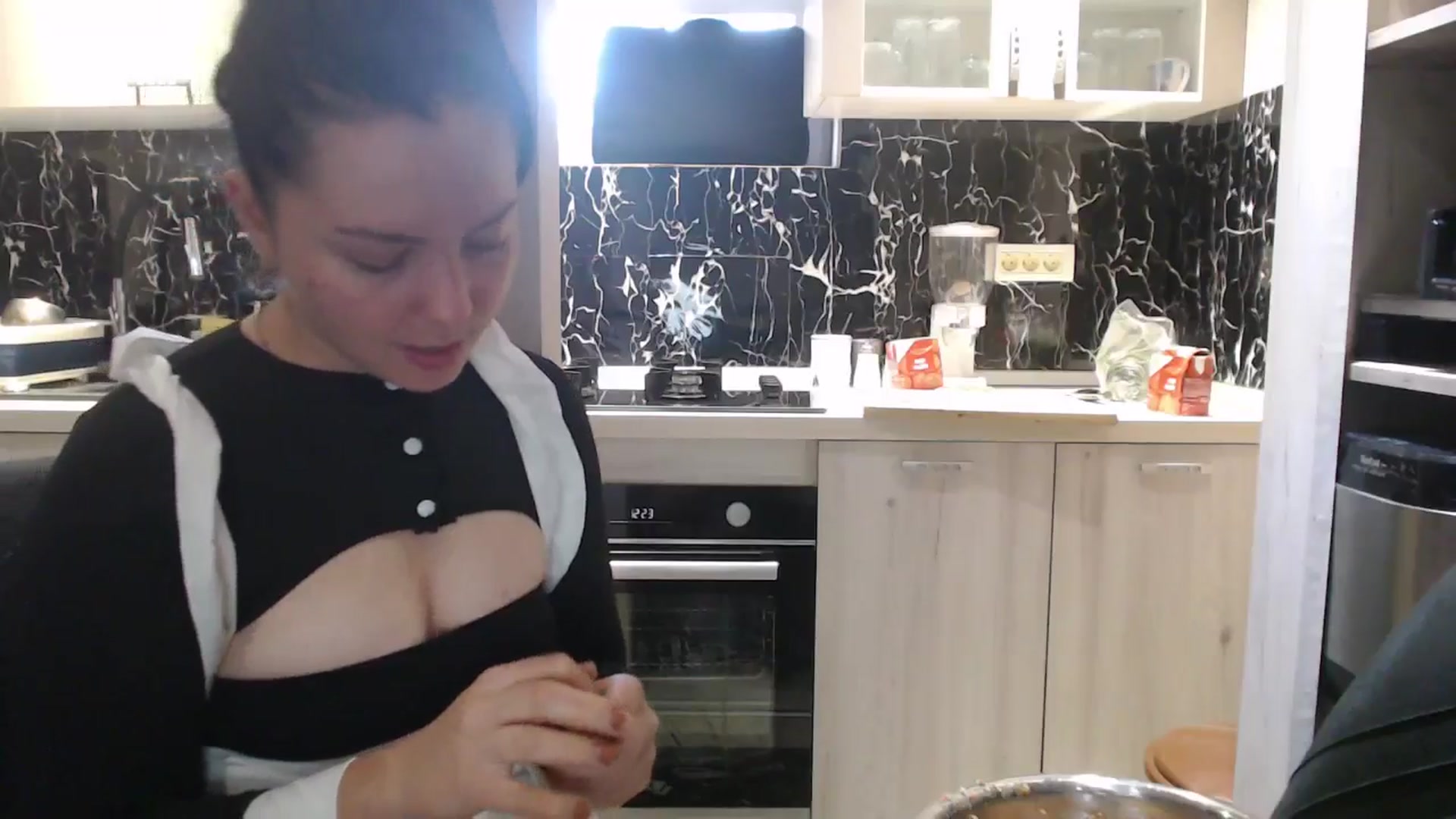 Gallery image thumbnail from YreneA's myfreecams stream on, 10/16/2025, 12:20 image 19 of 20