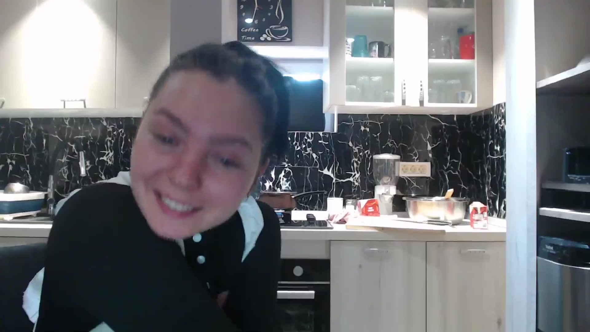 Gallery image thumbnail from YreneA's myfreecams stream on, 10/16/2025, 12:20 image 5 of 20