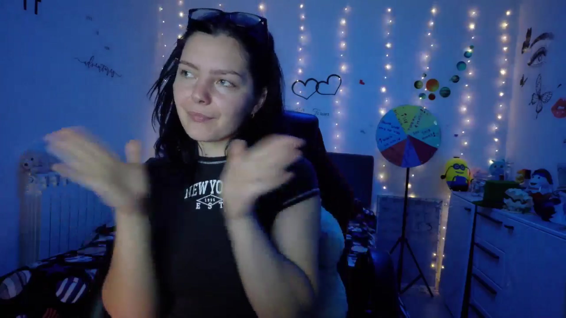 Gallery image thumbnail from YreneA's myfreecams stream on, 10/17/2025, 07:05 image 12 of 20