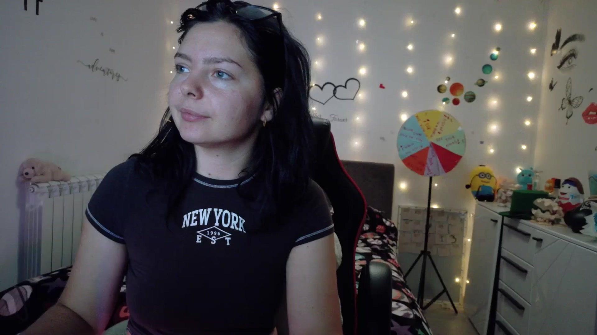 Gallery image thumbnail from YreneA's myfreecams stream on, 10/17/2025, 07:05 image 11 of 20
