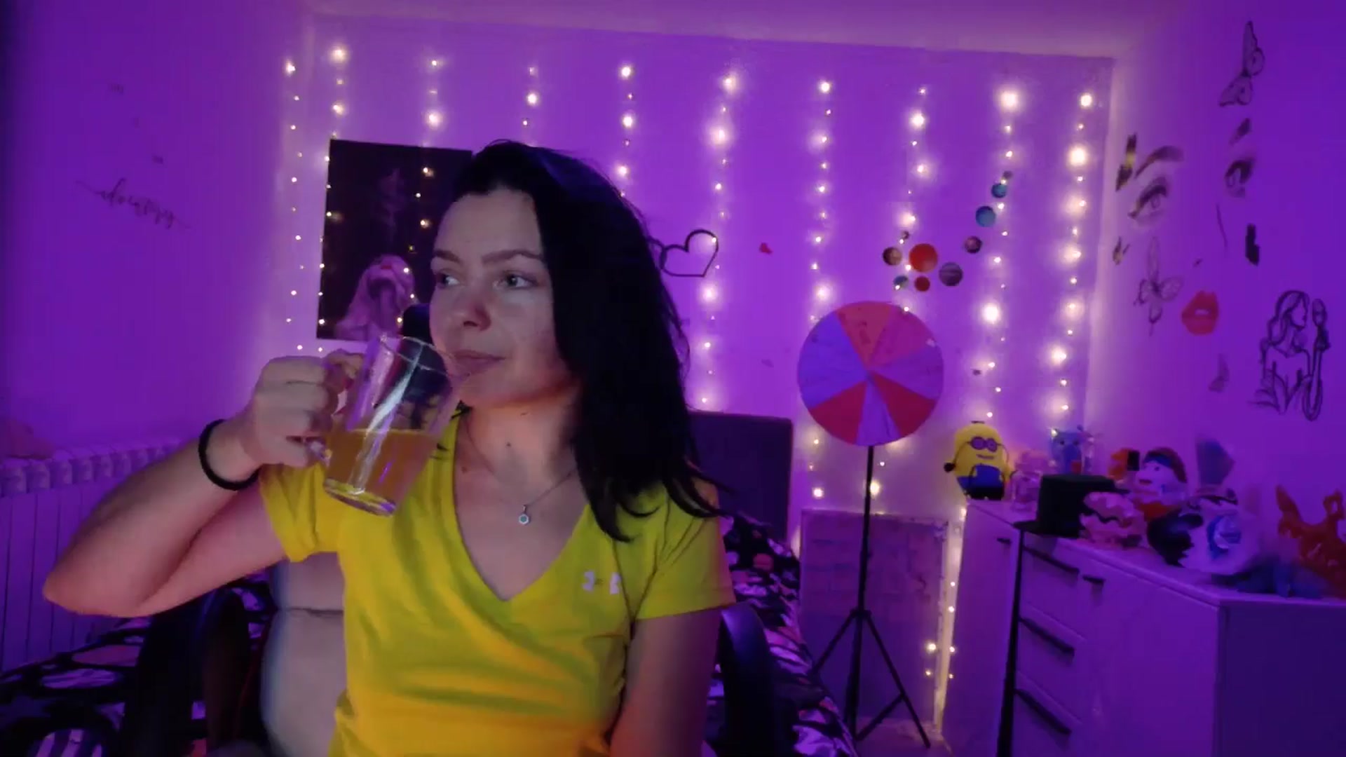 Gallery image thumbnail from YreneA's myfreecams stream on, 10/17/2025, 12:26 image 8 of 20