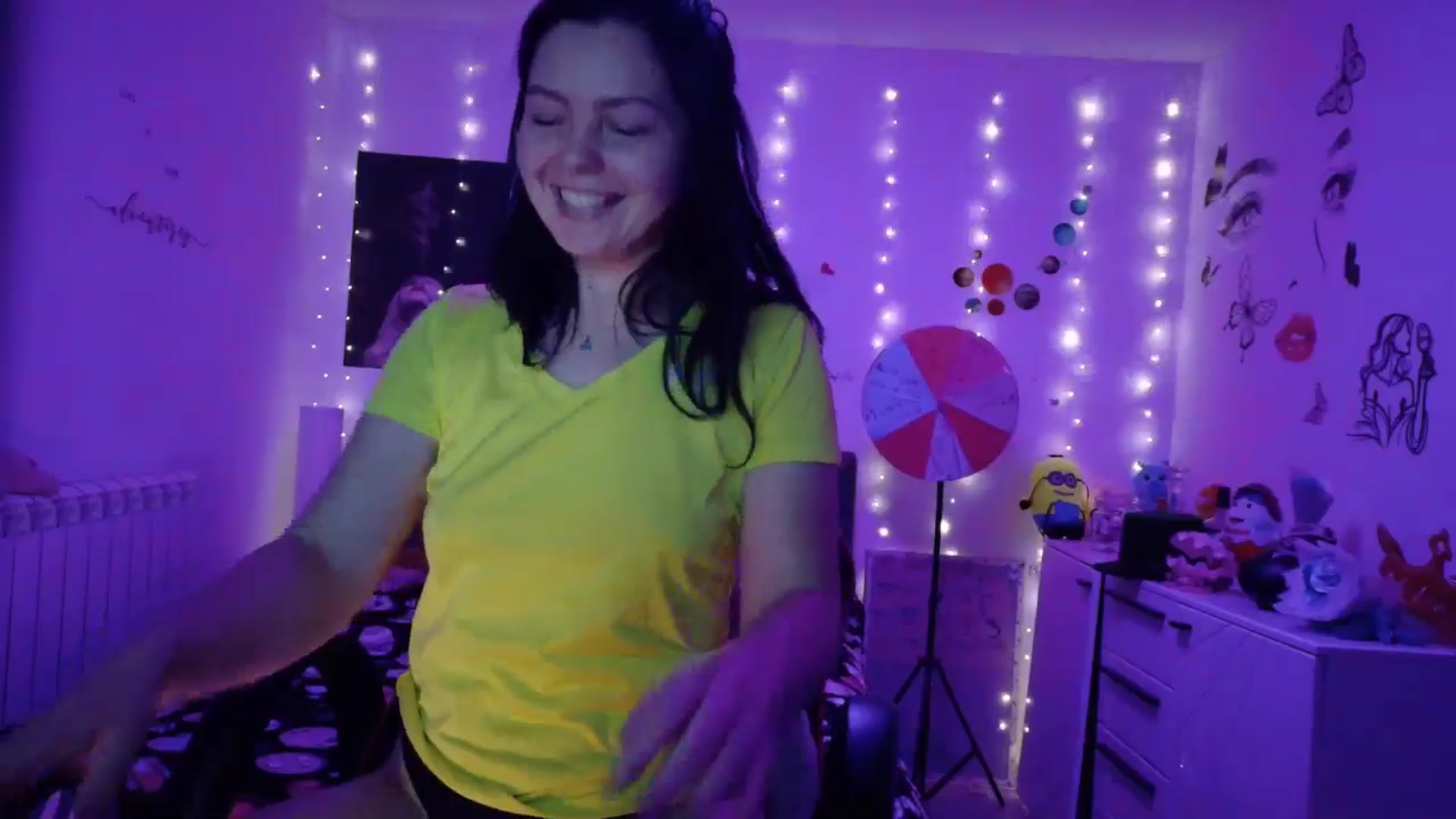 Gallery image thumbnail from YreneA's myfreecams stream on, 10/17/2025, 12:26 image 10 of 20