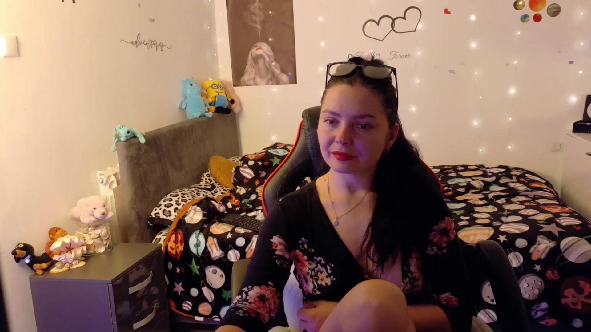 Gallery image thumbnail from YreneA's myfreecams stream on, 10/21/2025, 13:21 image 2 of 20