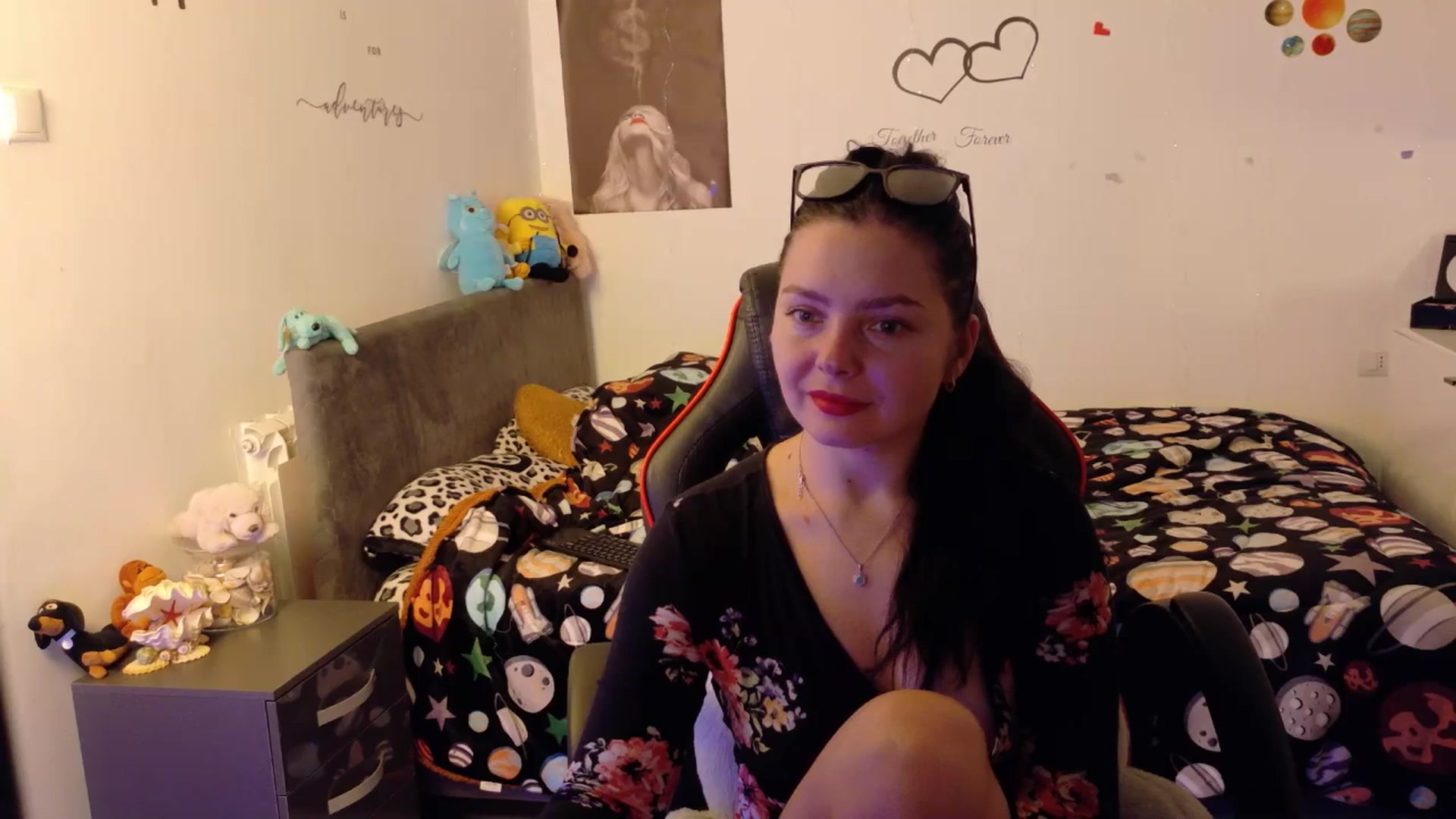 Gallery image thumbnail from YreneA's myfreecams stream on, 10/21/2025, 13:21 image 5 of 20