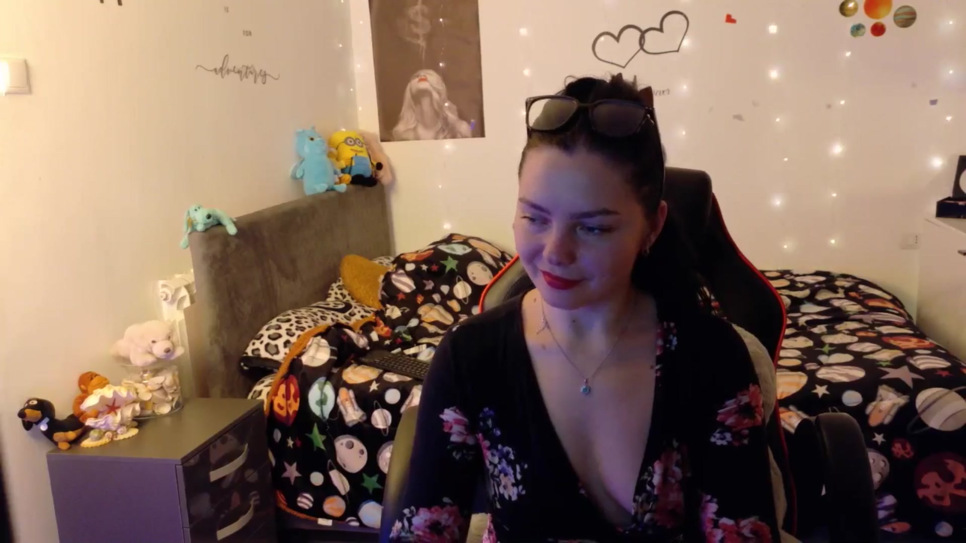Gallery image thumbnail from YreneA's myfreecams stream on, 10/21/2025, 13:21 image 18 of 20