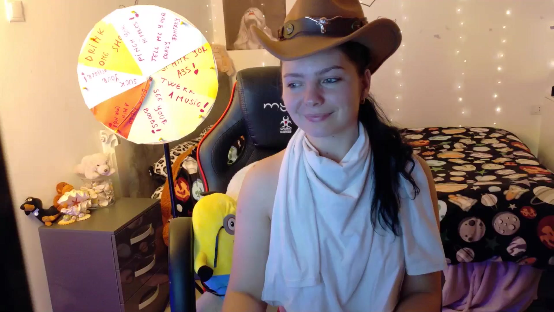 Gallery image thumbnail from YreneA's myfreecams stream on, 10/21/2025, 18:30 image 13 of 20