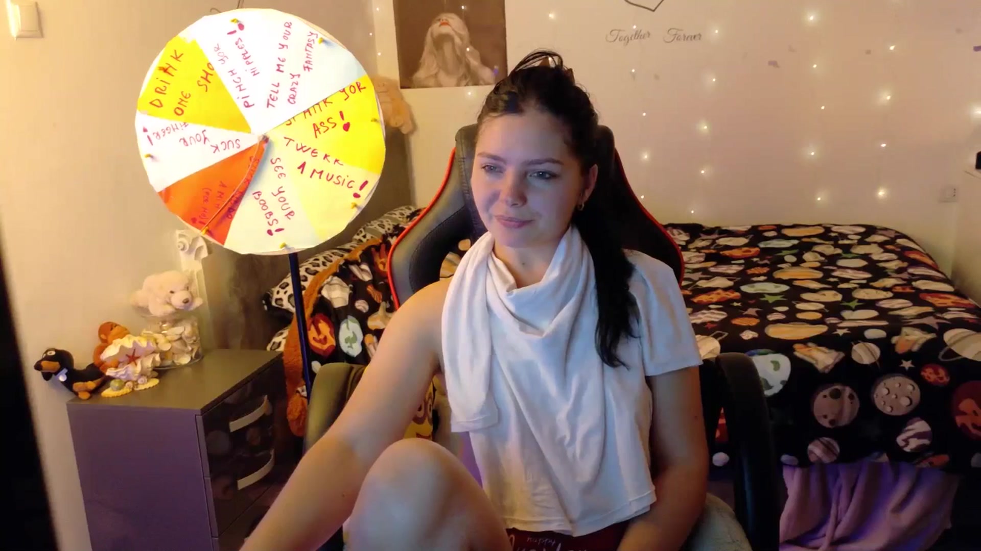Gallery image thumbnail from YreneA's myfreecams stream on, 10/21/2025, 18:30 image 16 of 20