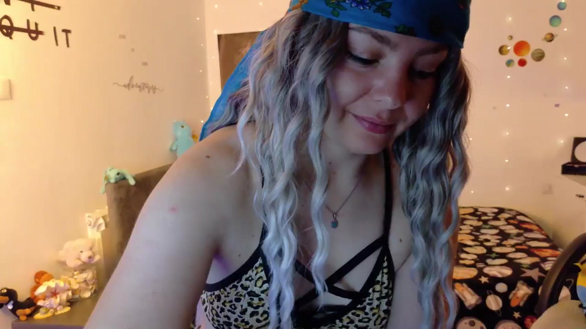 Gallery image thumbnail from YreneA's myfreecams stream on, 10/22/2025, 06:35 image 1 of 20