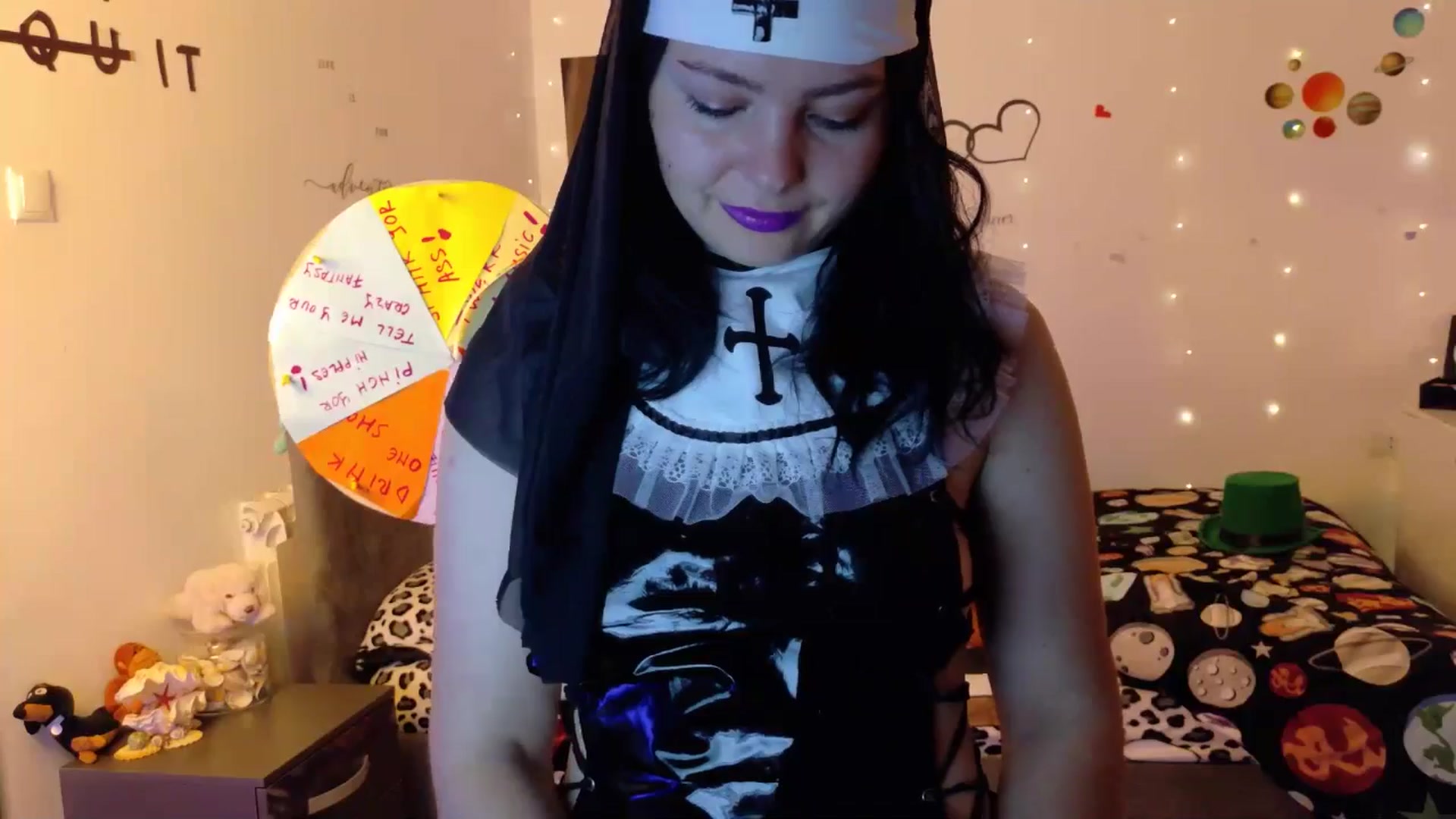 Gallery image thumbnail from YreneA's myfreecams stream on, 10/22/2025, 07:28 image 11 of 20