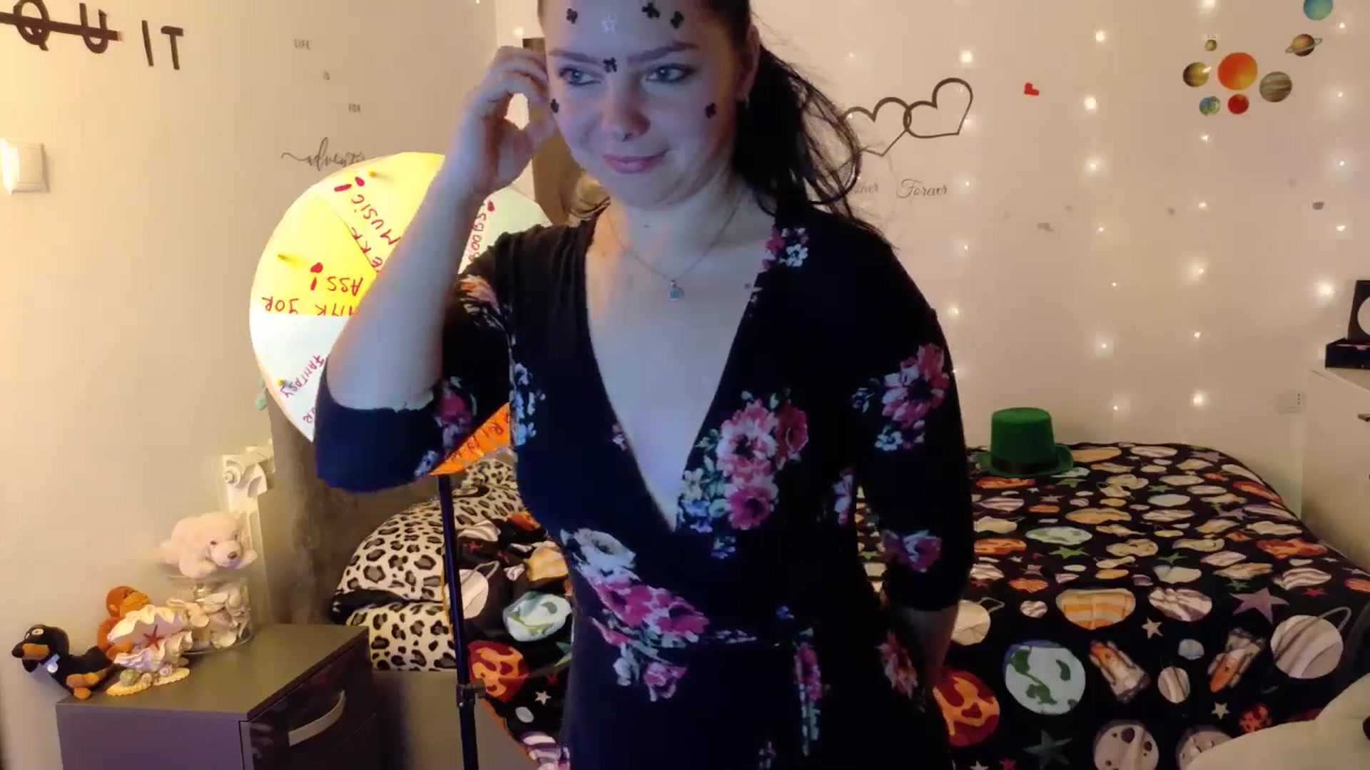 Gallery image thumbnail from YreneA's myfreecams stream on, 10/22/2025, 13:00 image 13 of 20