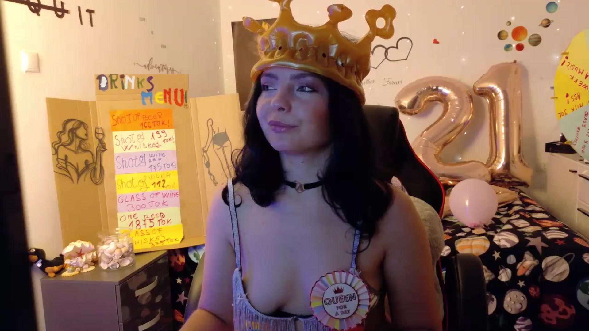 Gallery image thumbnail from YreneA's myfreecams stream on, 10/24/2025, 07:59 image 6 of 20
