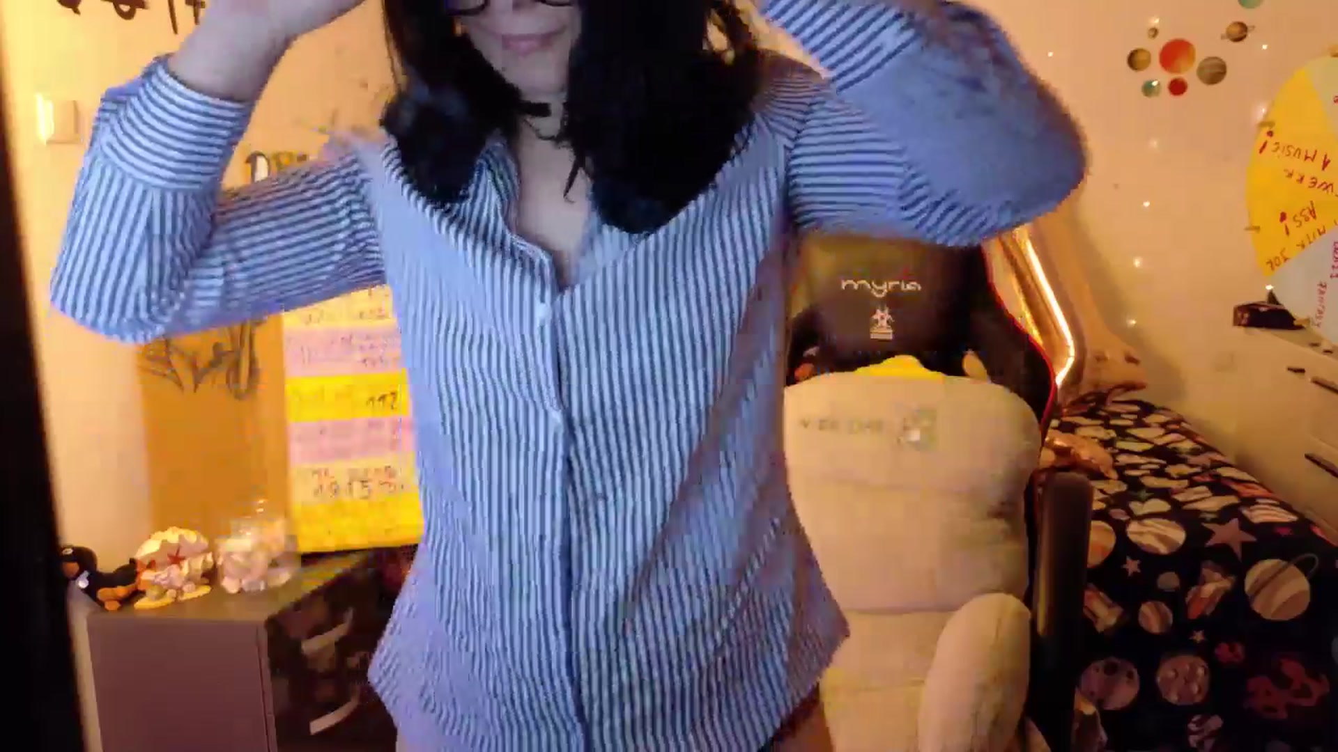 Gallery image thumbnail from YreneA's myfreecams stream on, 10/24/2025, 13:51 image 6 of 20