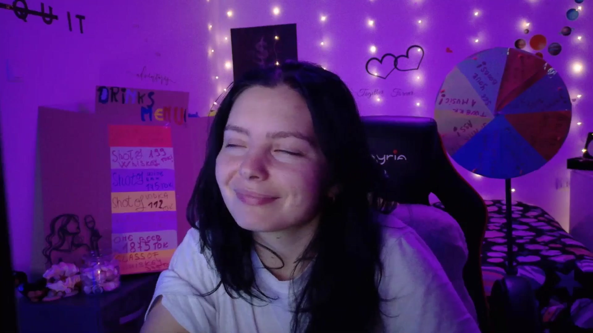 Gallery image thumbnail from YreneA's myfreecams stream on, 10/25/2025, 11:20 image 13 of 20