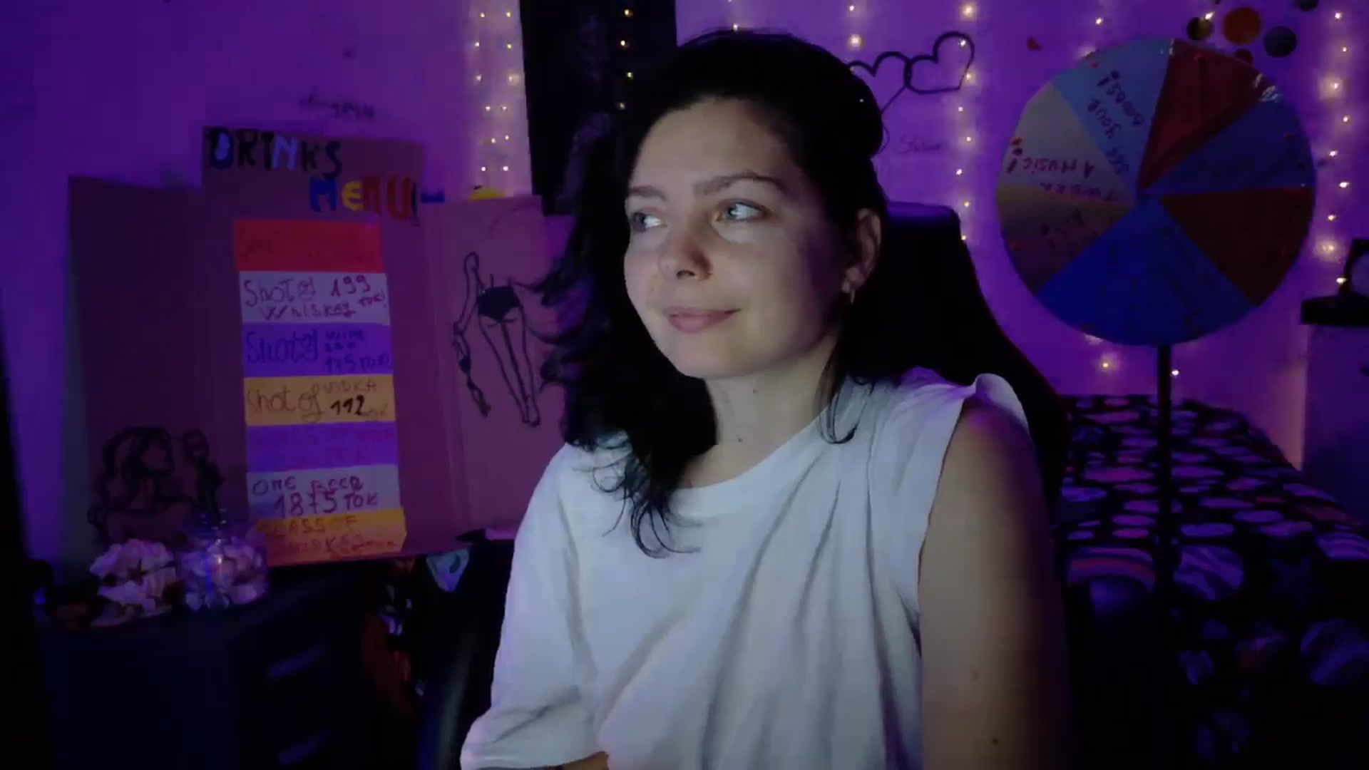 Gallery image thumbnail from YreneA's myfreecams stream on, 10/25/2025, 12:18 image 9 of 20