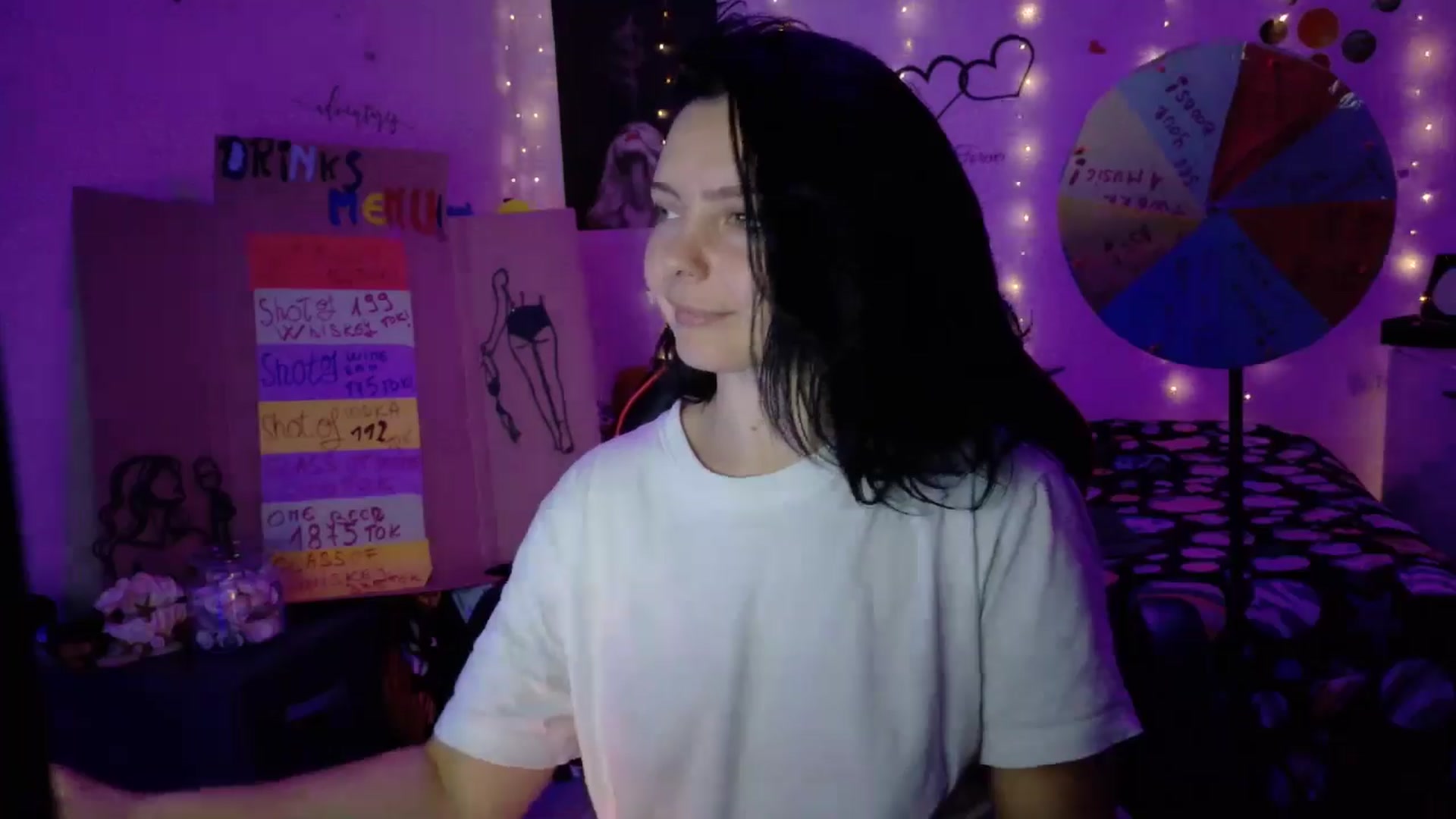 Gallery image thumbnail from YreneA's myfreecams stream on, 10/25/2025, 12:18 image 14 of 20