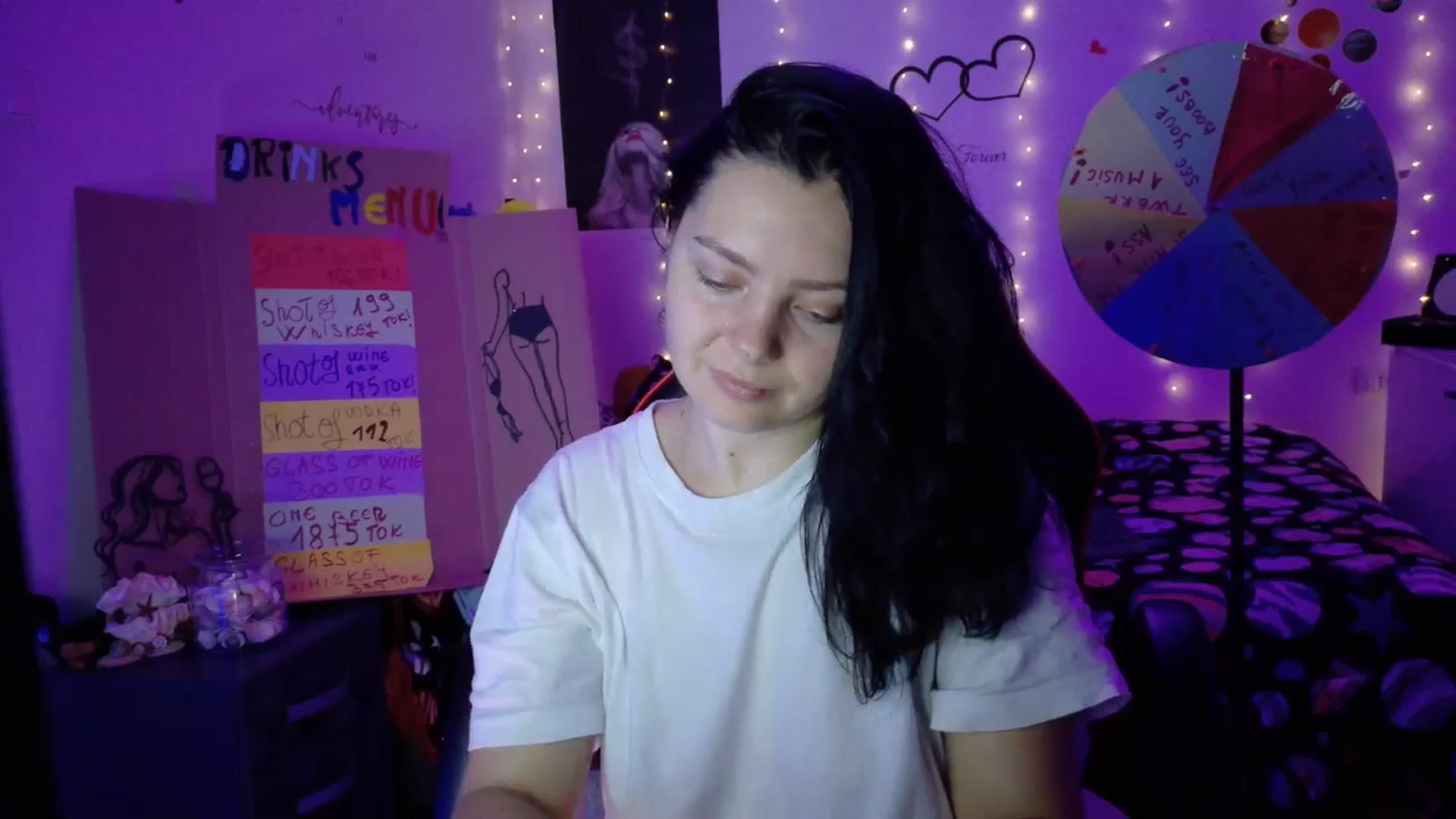 Gallery image thumbnail from YreneA's myfreecams stream on, 10/25/2025, 12:18 image 10 of 20