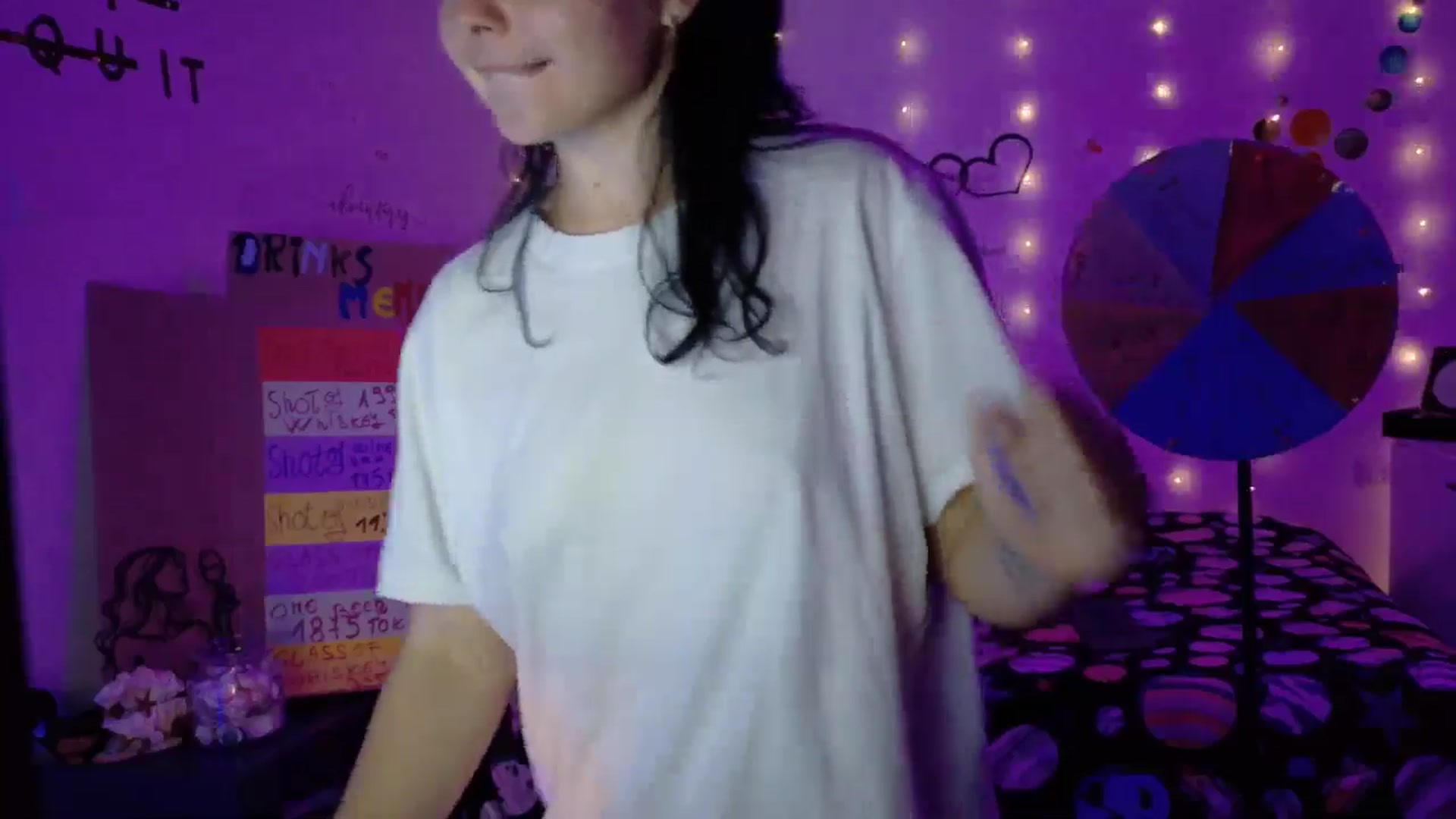 Gallery image thumbnail from YreneA's myfreecams stream on, 10/25/2025, 17:36 image 9 of 20