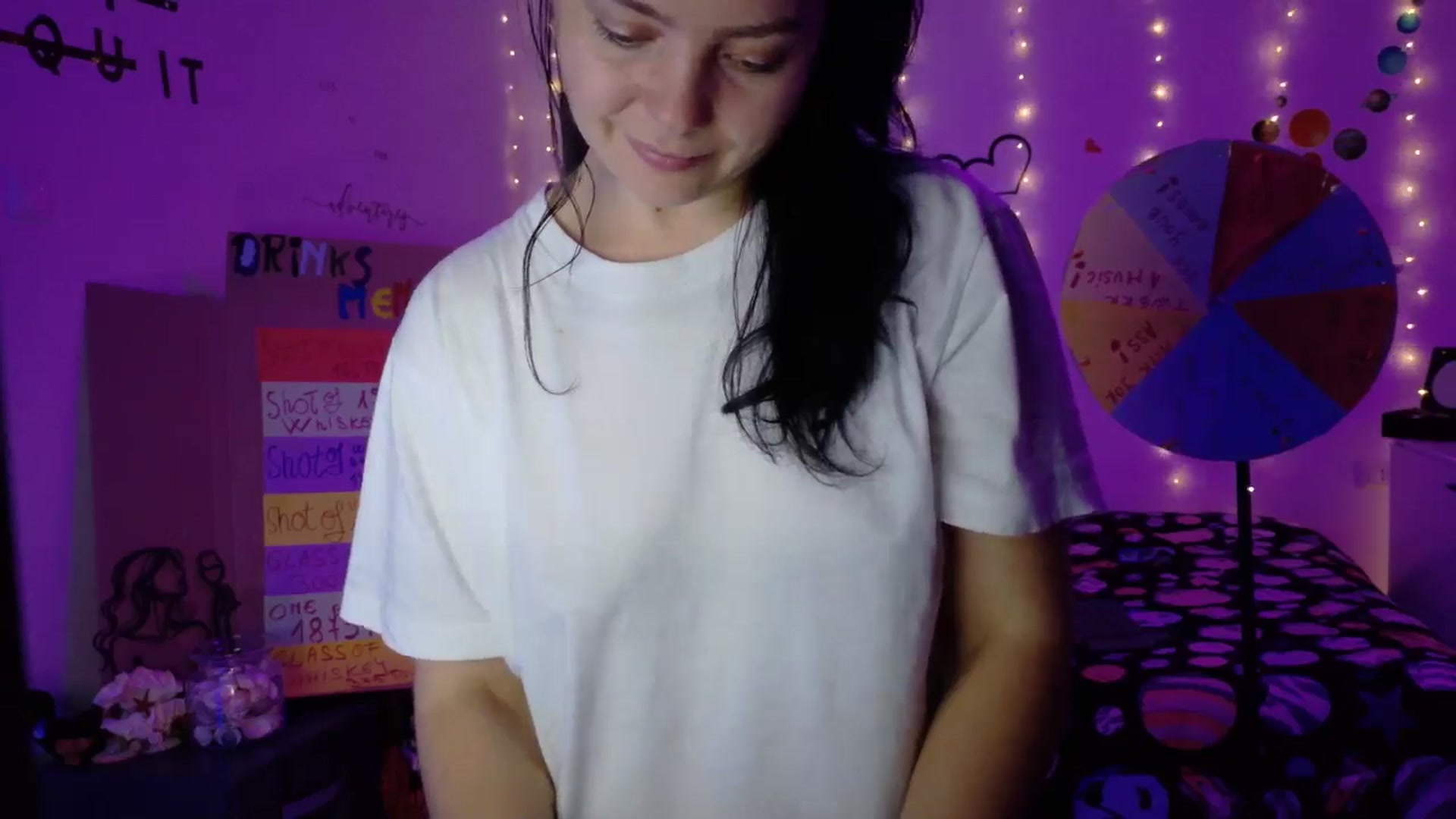 Gallery image thumbnail from YreneA's myfreecams stream on, 10/25/2025, 17:36 image 13 of 20