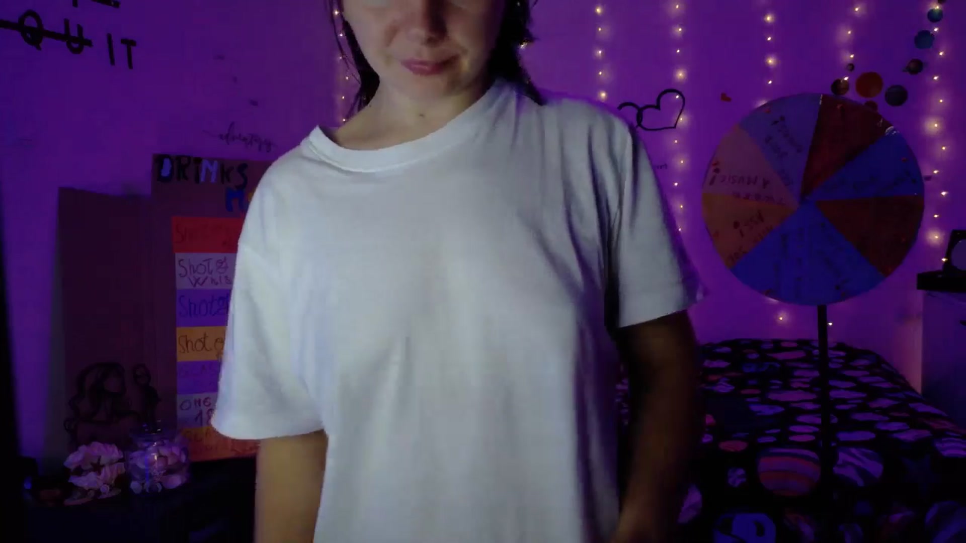 Gallery image thumbnail from YreneA's myfreecams stream on, 10/25/2025, 17:36 image 4 of 20