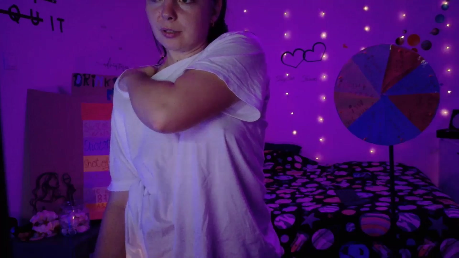 Gallery image thumbnail from YreneA's myfreecams stream on, 10/25/2025, 17:36 image 2 of 20