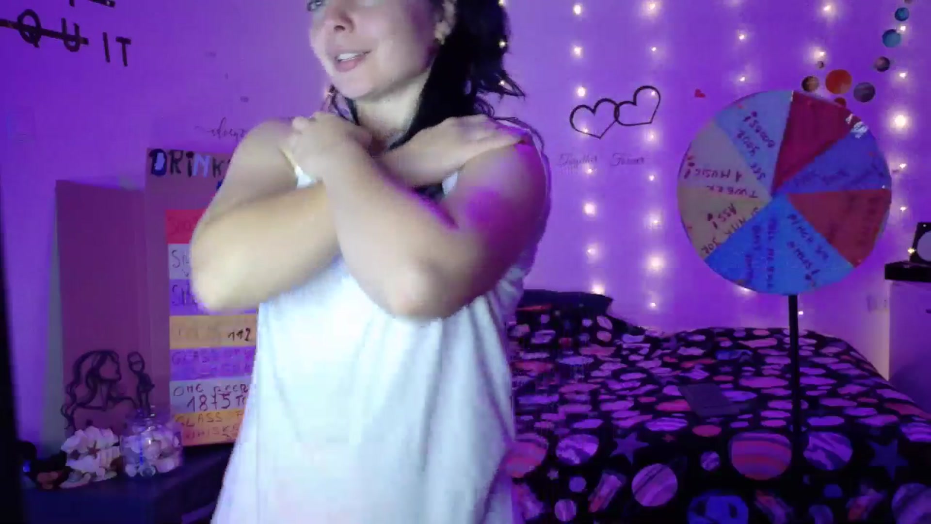 Gallery image thumbnail from YreneA's myfreecams stream on, 10/25/2025, 17:36 image 6 of 20