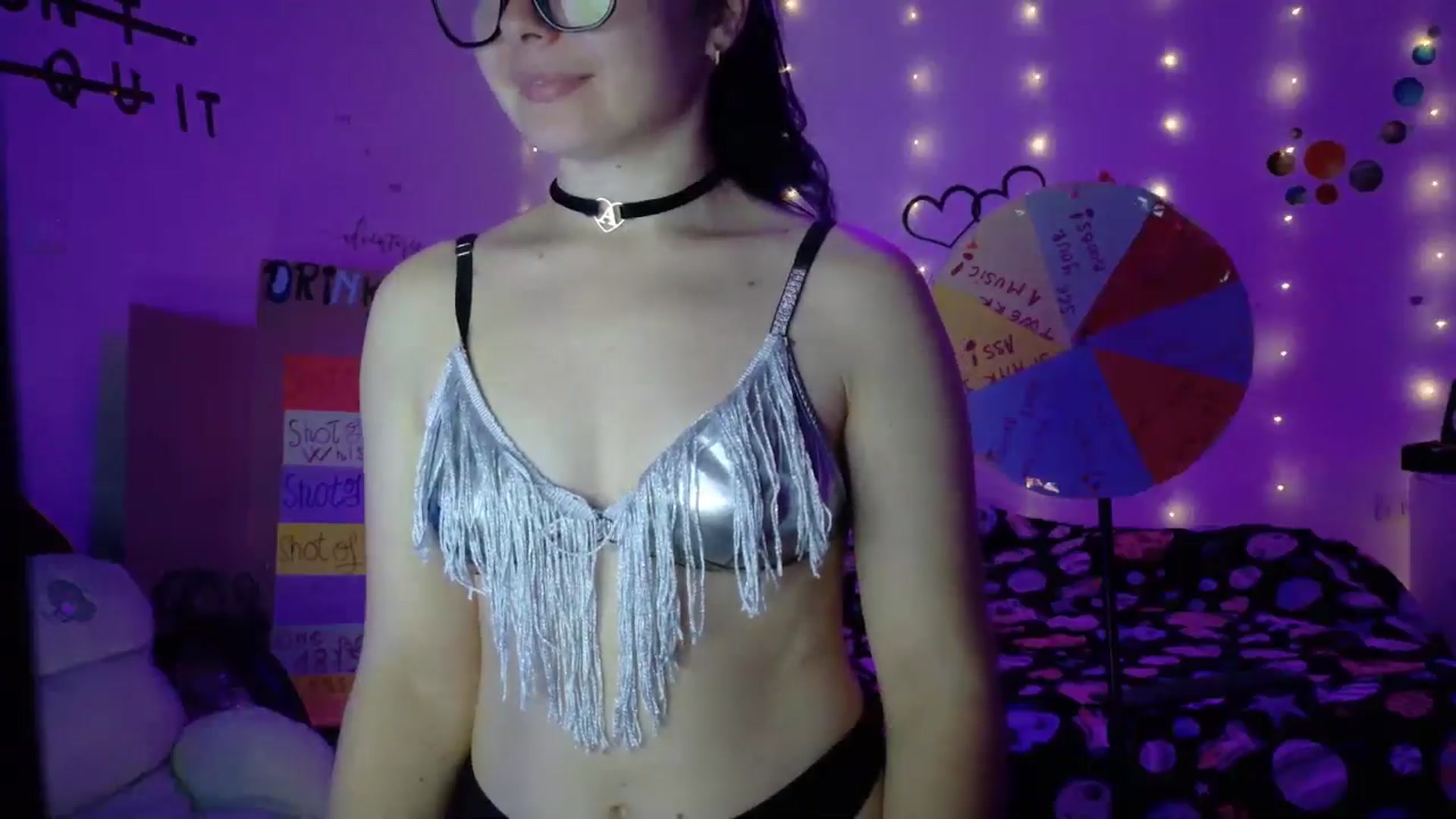 Gallery image thumbnail from YreneA's myfreecams stream on, 10/26/2025, 06:24 image 10 of 20