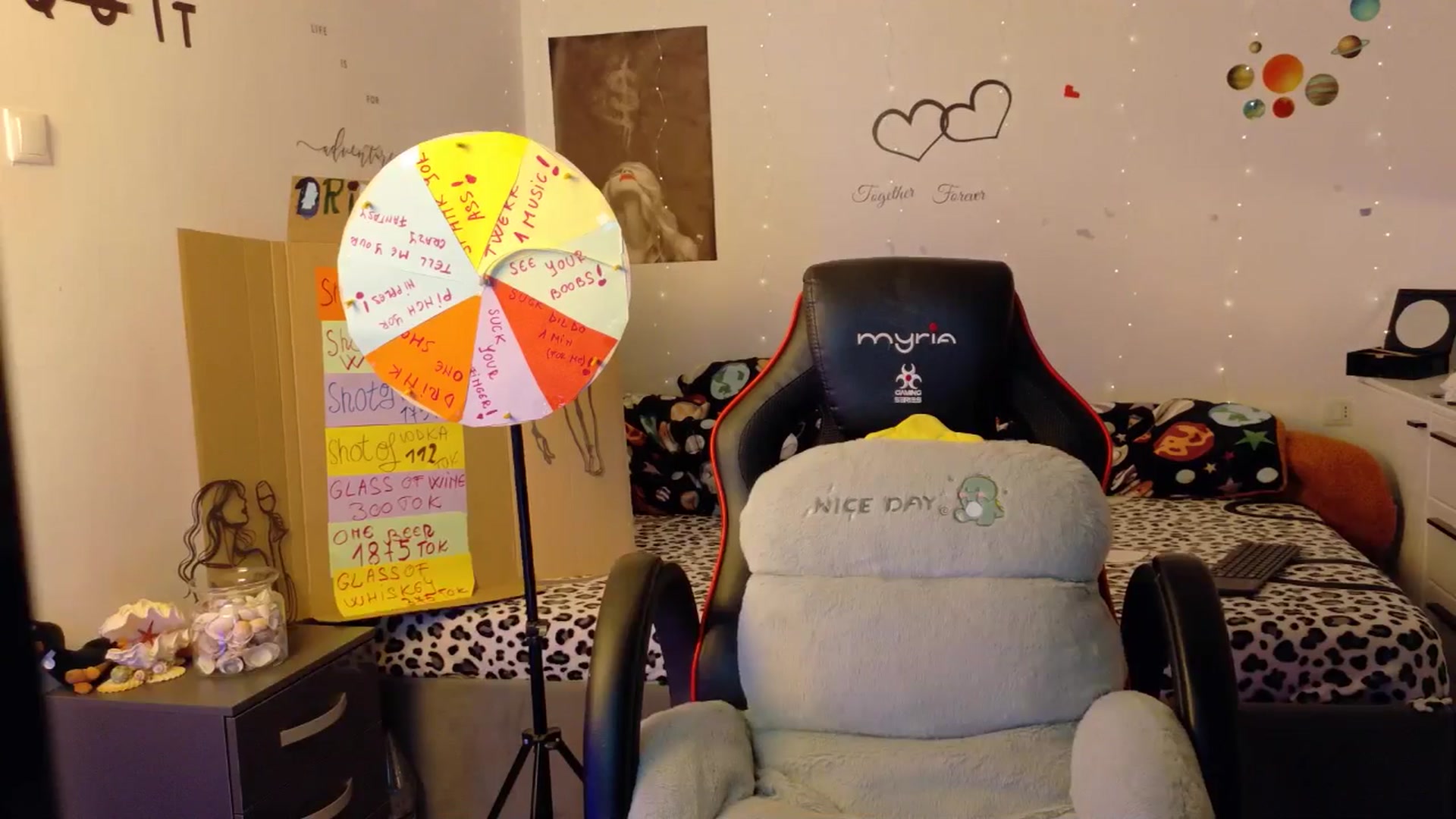 Gallery image thumbnail from YreneA's myfreecams stream on, 10/26/2025, 07:14 image 15 of 20