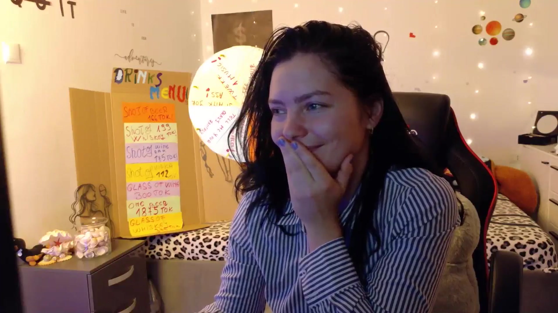 Gallery image thumbnail from YreneA's myfreecams stream on, 10/26/2025, 07:14 image 11 of 20