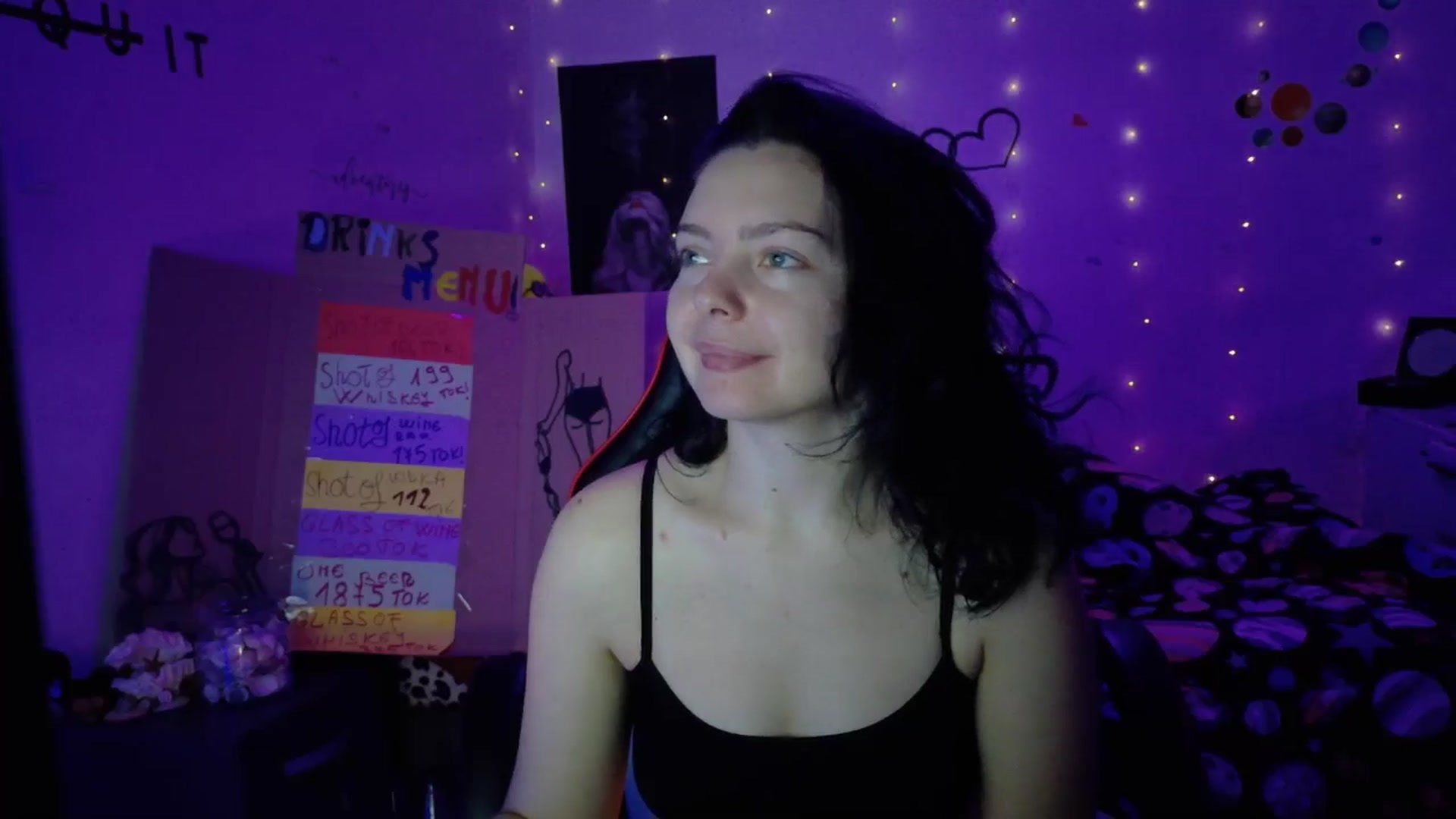 Gallery image thumbnail from YreneA's myfreecams stream on, 10/27/2025, 05:19 image 3 of 20