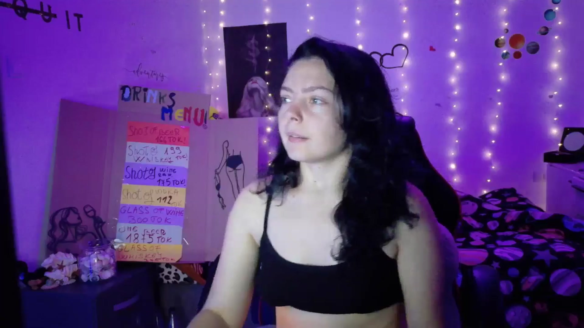 Gallery image thumbnail from YreneA's myfreecams stream on, 10/27/2025, 05:19 image 9 of 20