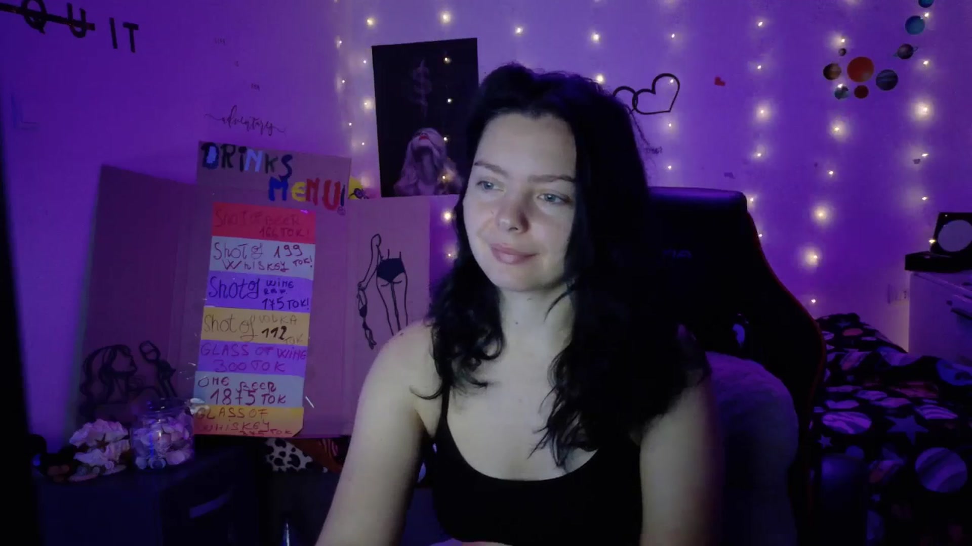 Gallery image thumbnail from YreneA's myfreecams stream on, 10/27/2025, 05:19 image 10 of 20