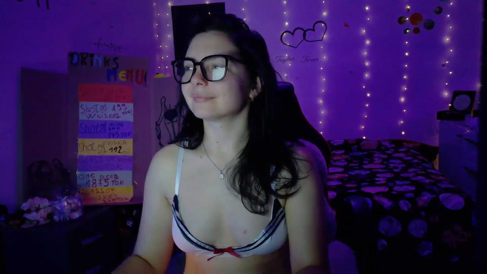Gallery image thumbnail from YreneA's myfreecams stream on, 10/28/2025, 06:13 image 11 of 20
