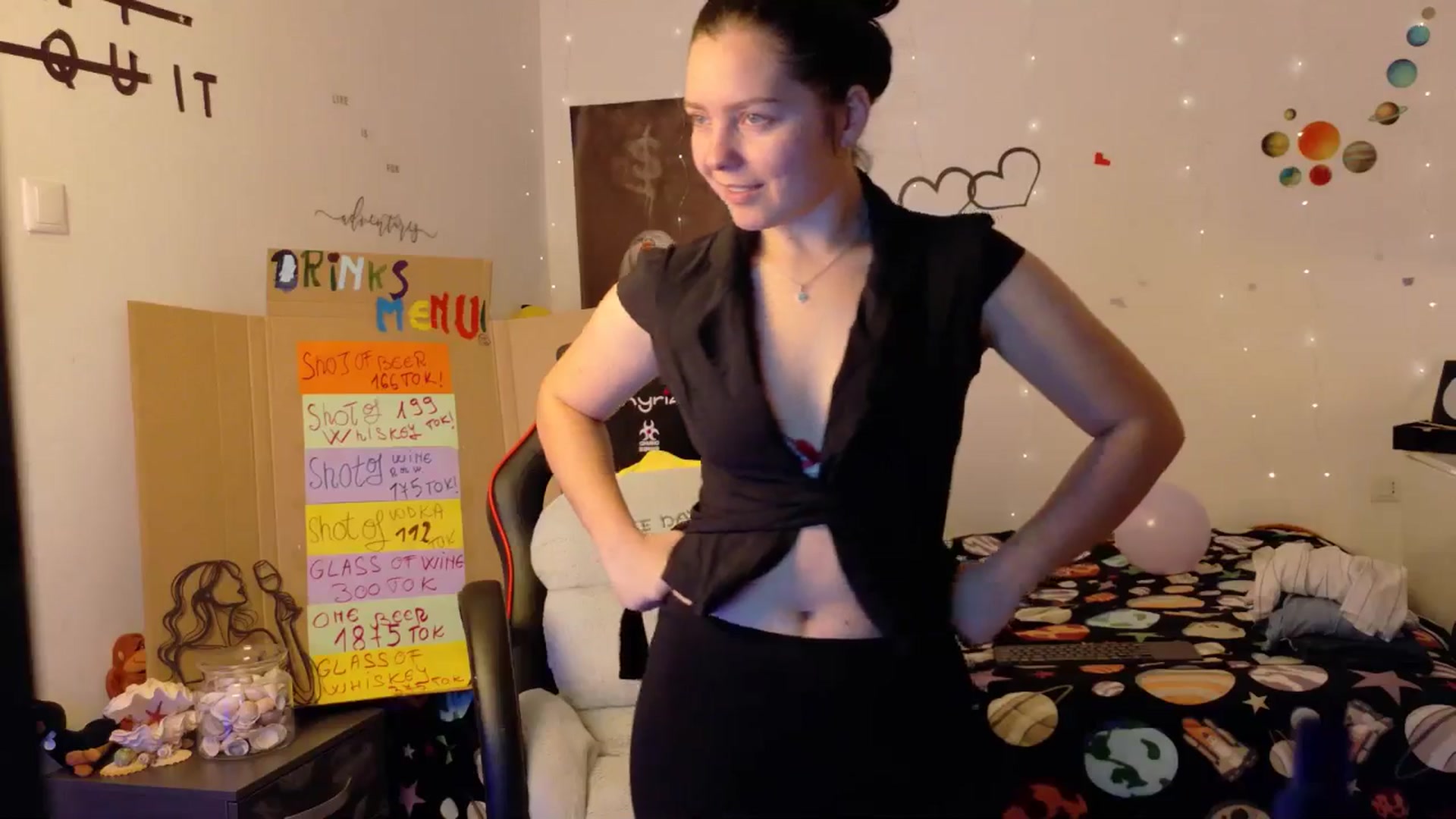 Gallery image thumbnail from YreneA's myfreecams stream on, 10/28/2025, 14:04 image 19 of 20