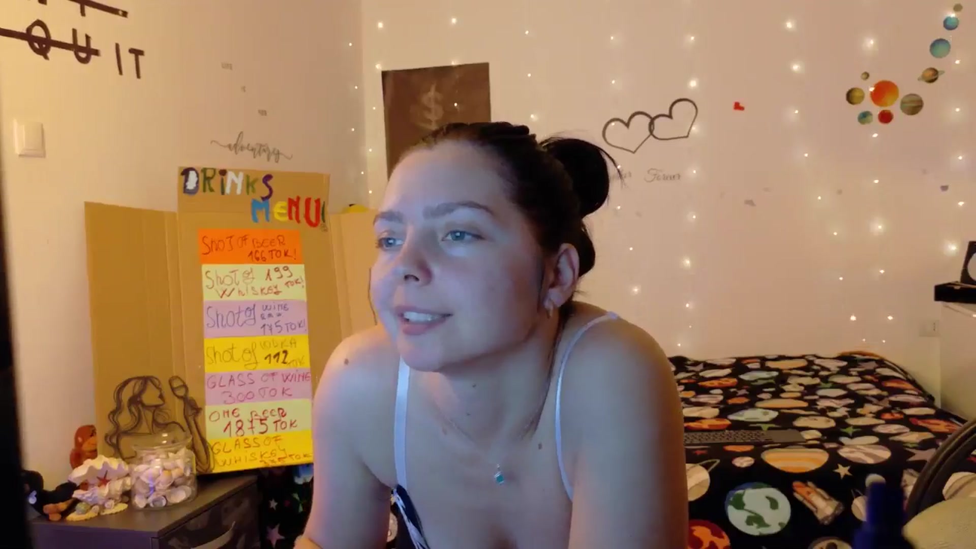 Gallery image thumbnail from YreneA's myfreecams stream on, 10/28/2025, 14:04 image 18 of 20