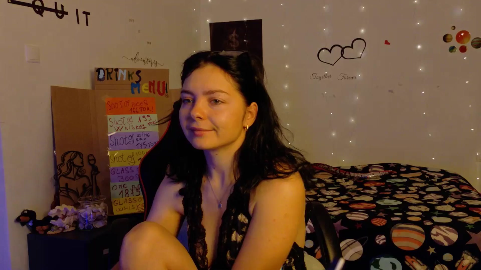 Gallery image thumbnail from YreneA's myfreecams stream on, 10/30/2025, 07:08 image 1 of 20