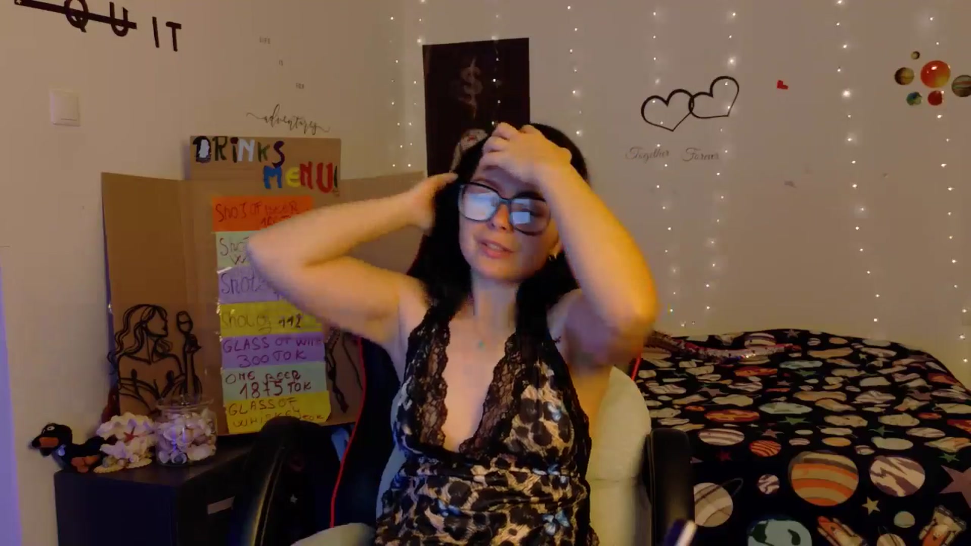 Gallery image thumbnail from YreneA's myfreecams stream on, 10/30/2025, 07:08 image 3 of 20