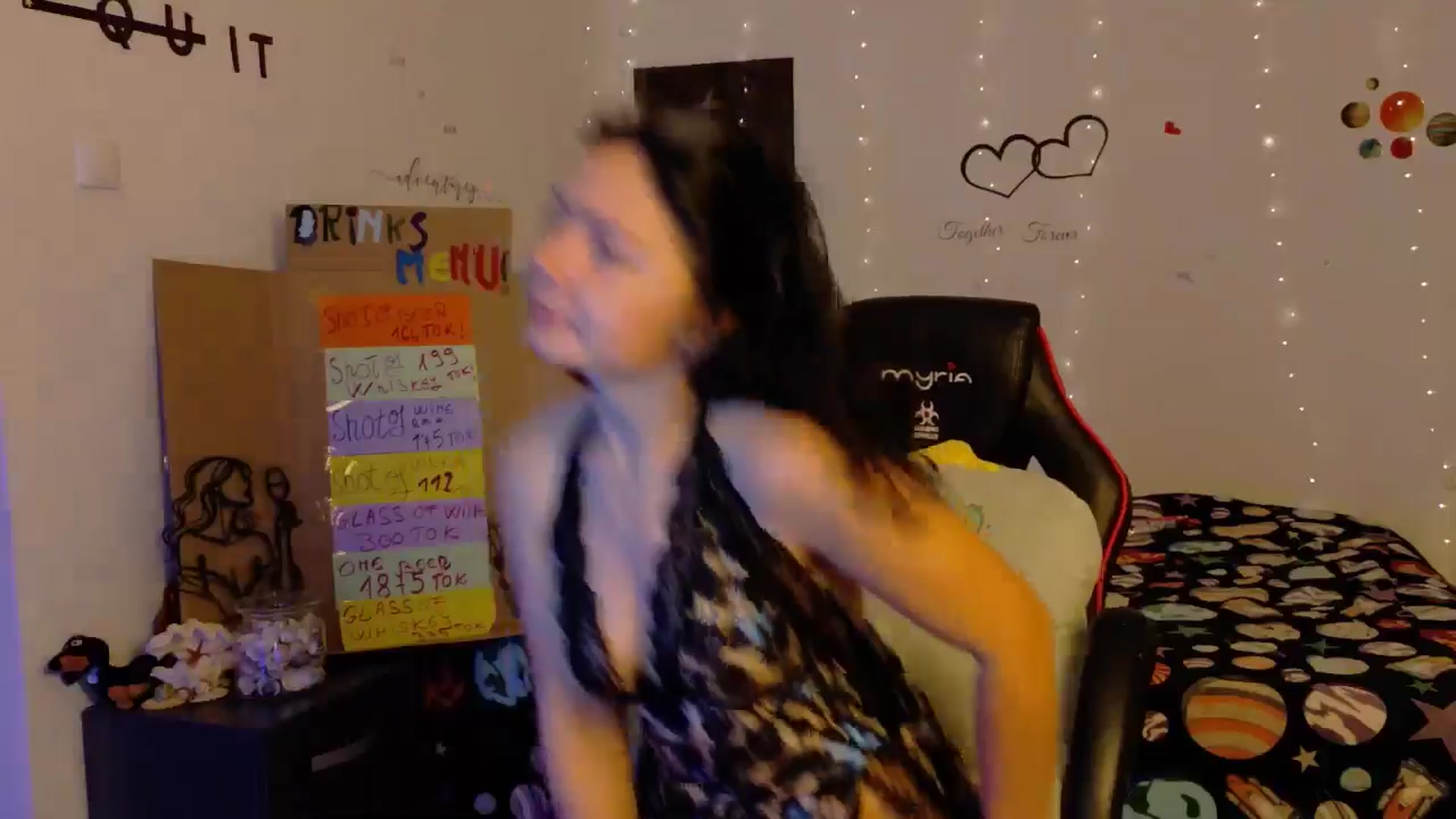 Gallery image thumbnail from YreneA's myfreecams stream on, 10/30/2025, 07:08 image 6 of 20