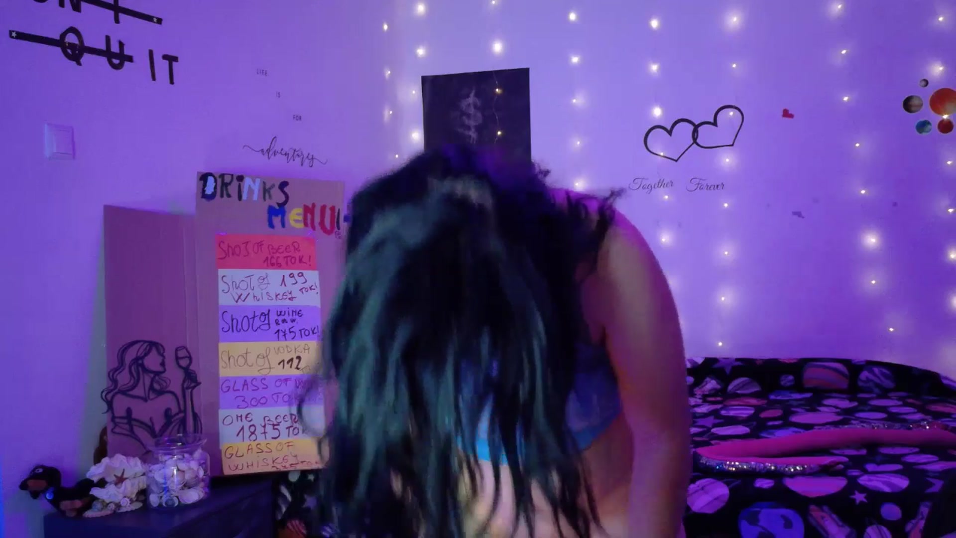 Gallery image thumbnail from YreneA's myfreecams stream on, 10/31/2025, 09:01 image 18 of 20