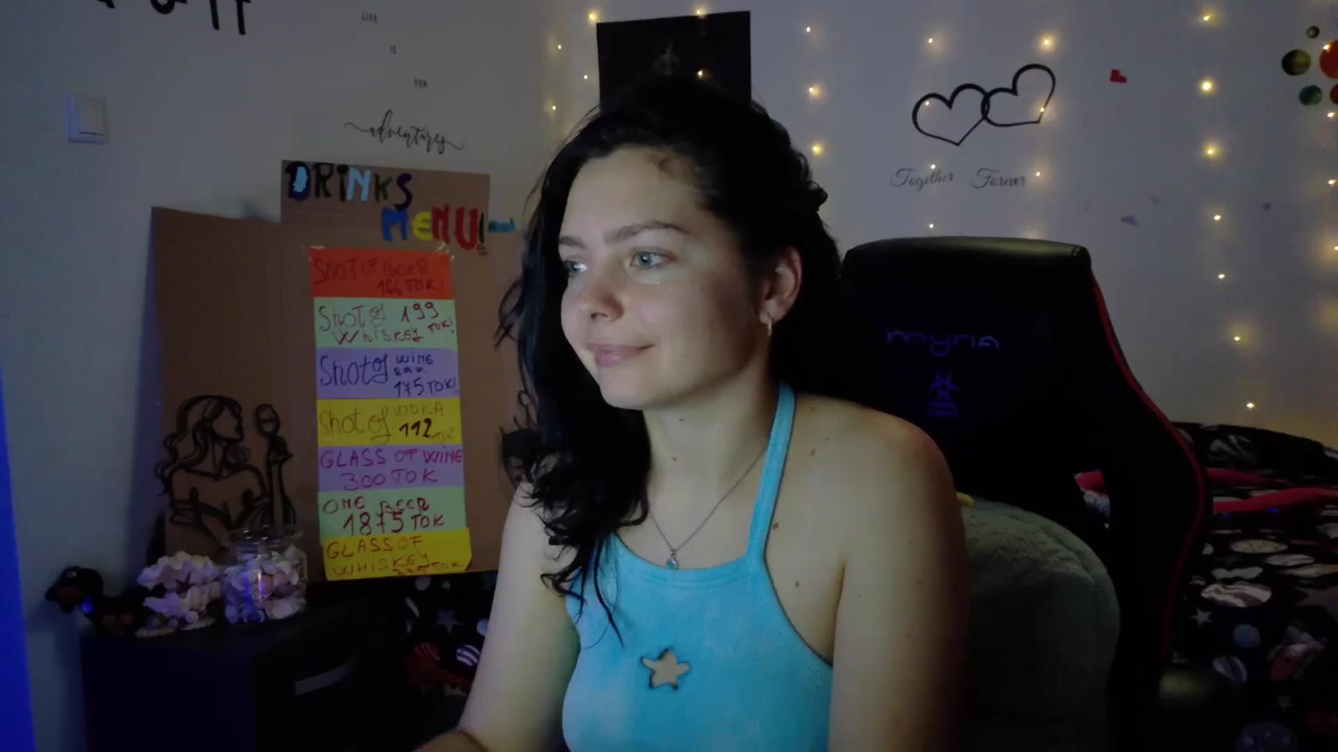 Gallery image thumbnail from YreneA's myfreecams stream on, 10/31/2025, 14:05 image 9 of 20