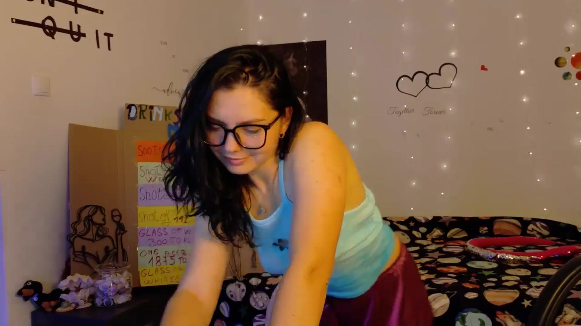 Gallery image thumbnail from YreneA's myfreecams stream on, 10/31/2025, 14:05 image 17 of 20