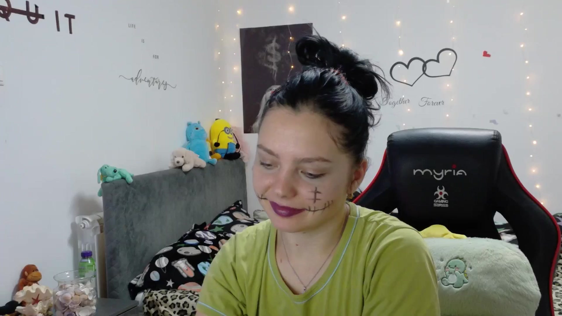 Gallery image thumbnail from YreneA's myfreecams stream on, 11/01/2025, 08:48 image 16 of 20