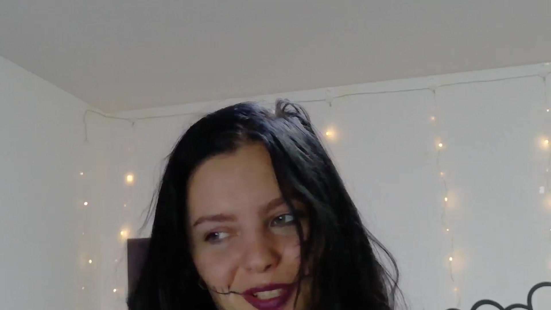 Gallery image thumbnail from YreneA's myfreecams stream on, 11/01/2025, 08:48 image 4 of 20